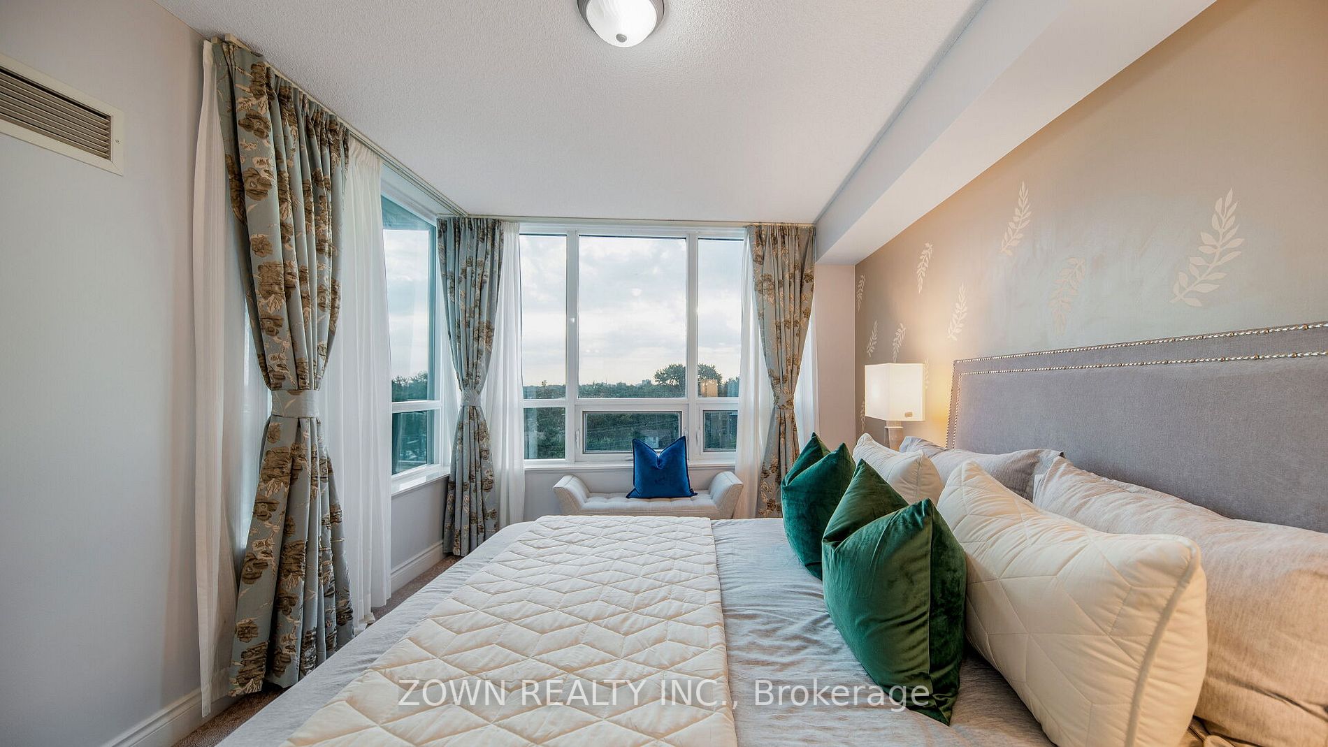 15 Greenview Ave, #507