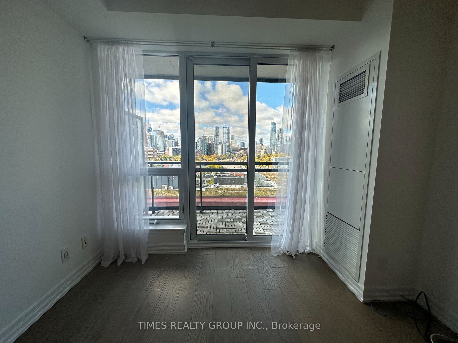 225 Sackville Street #1306