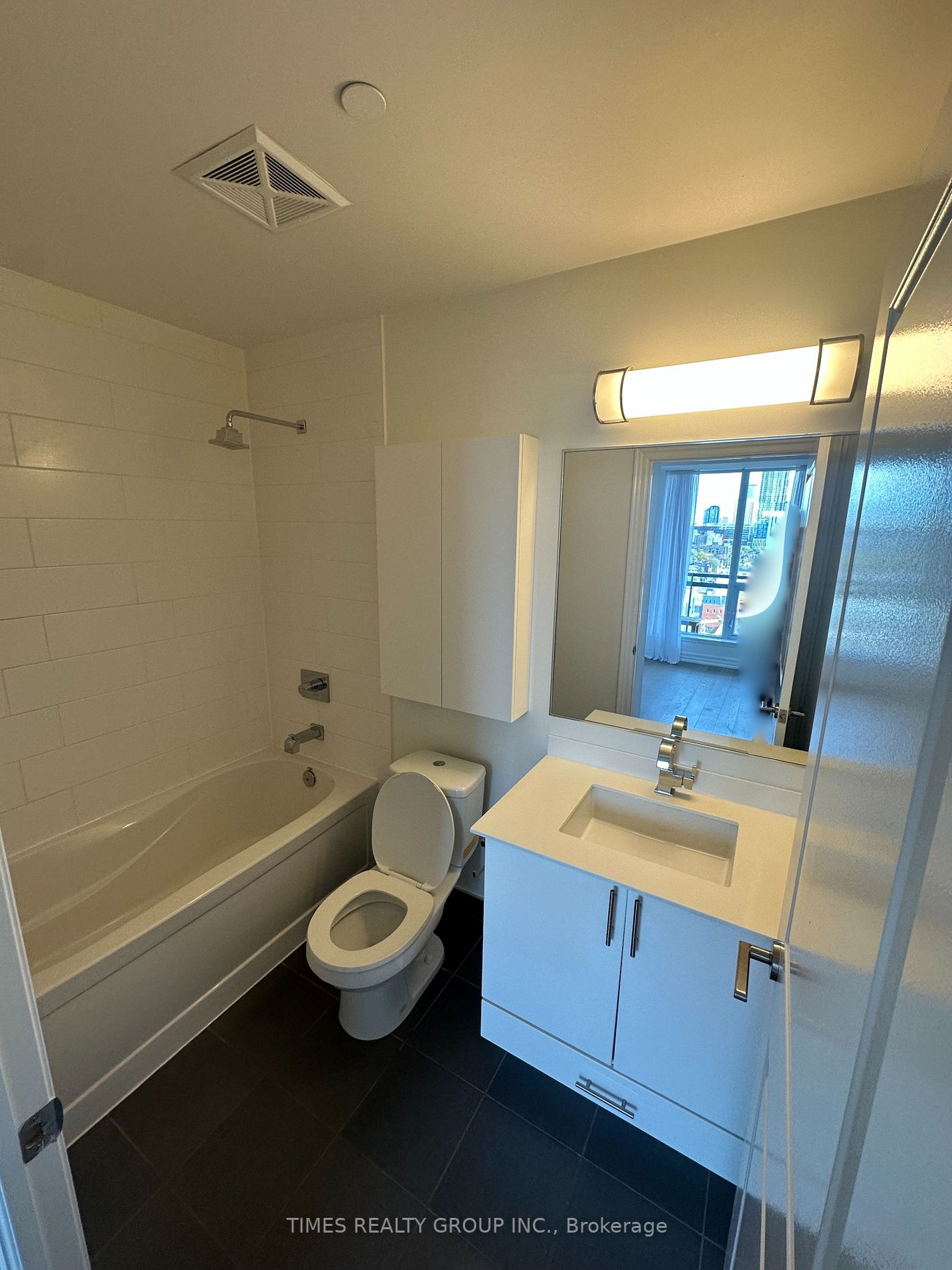 225 Sackville Street #1306