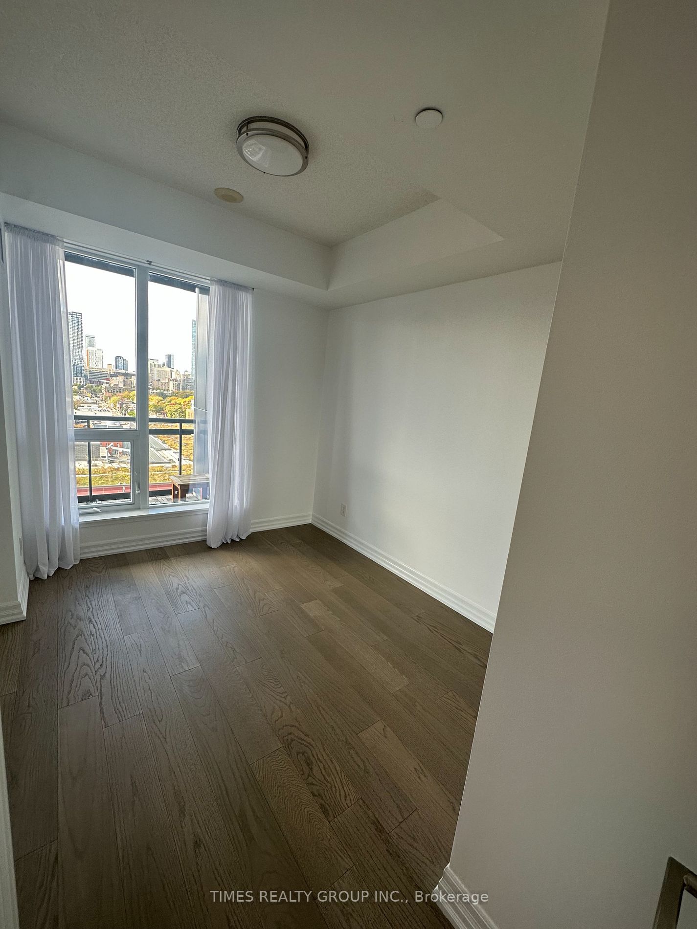 225 Sackville Street #1306