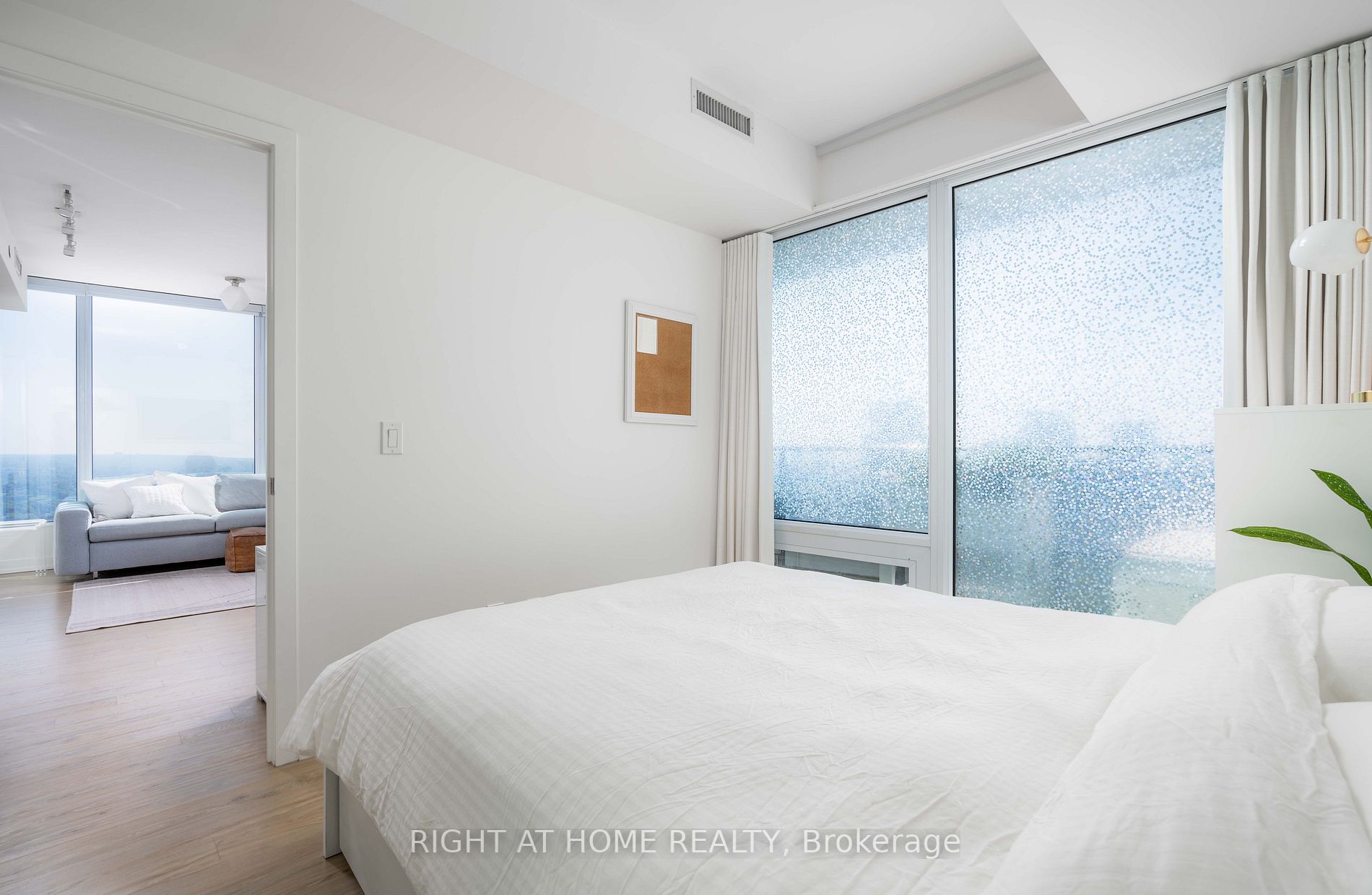 85 Wood St, #4316