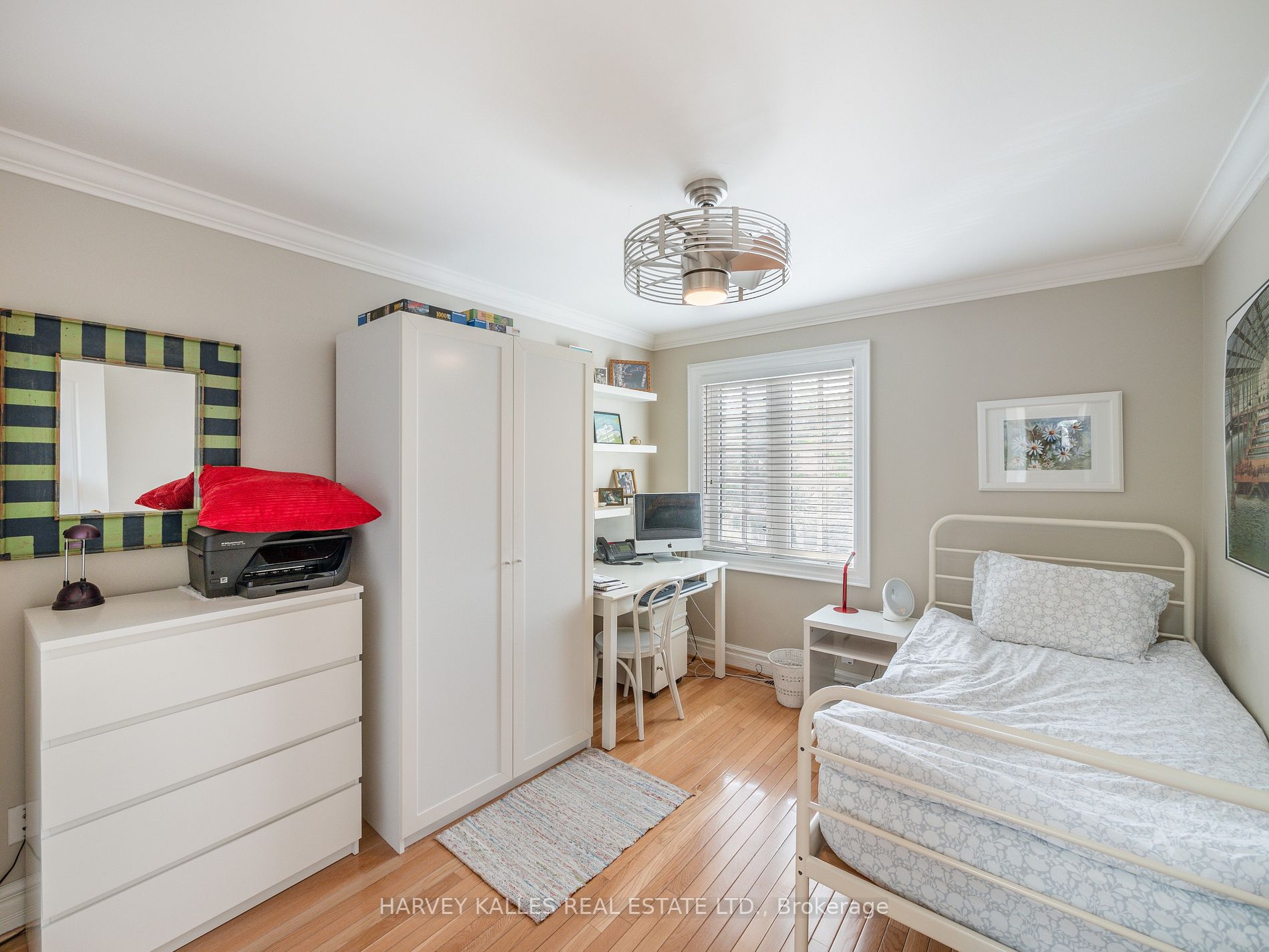 210 Brooke Ave