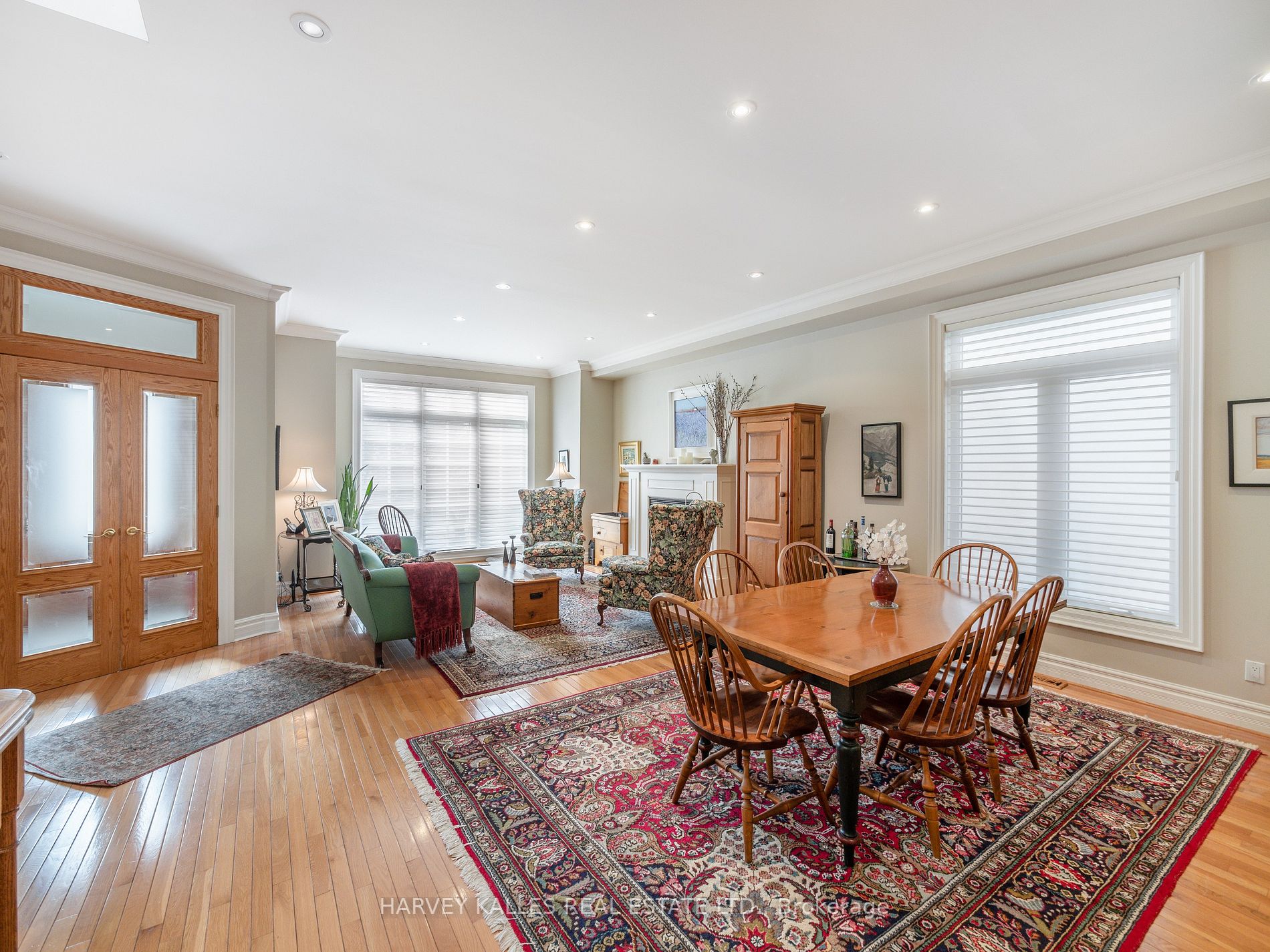 210 Brooke Ave