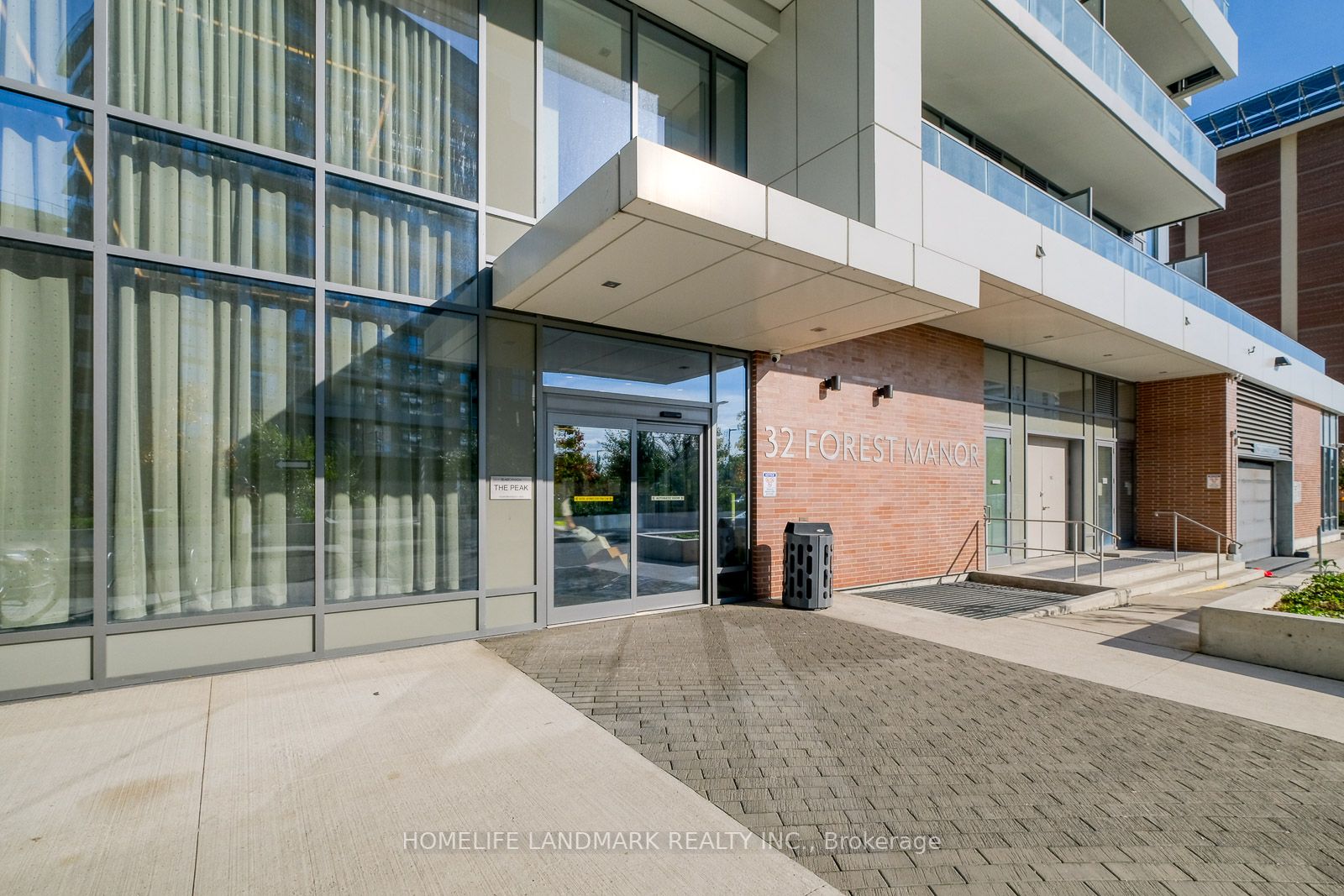32 Forest Manor Rd, #1102