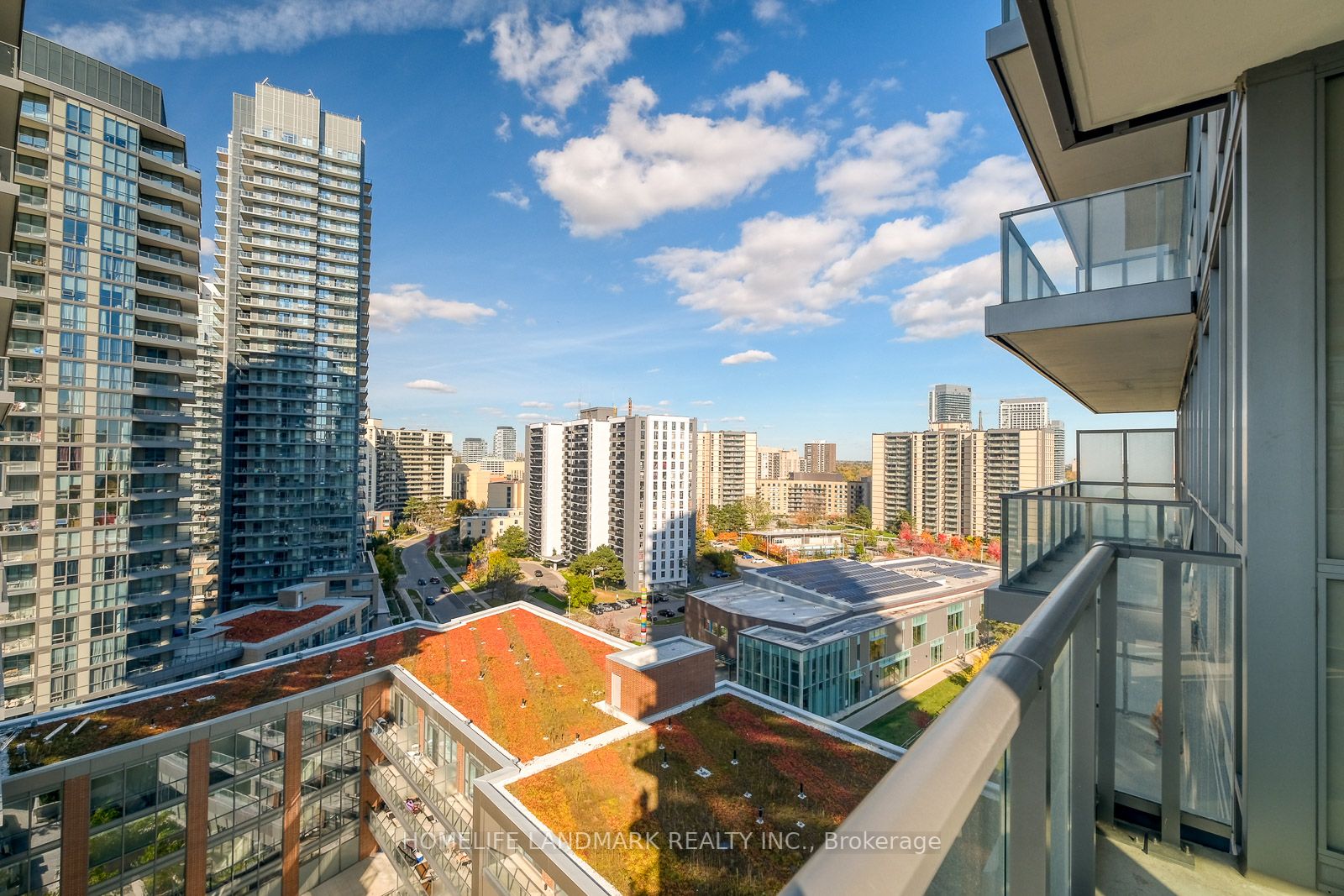 32 Forest Manor Rd, #1102