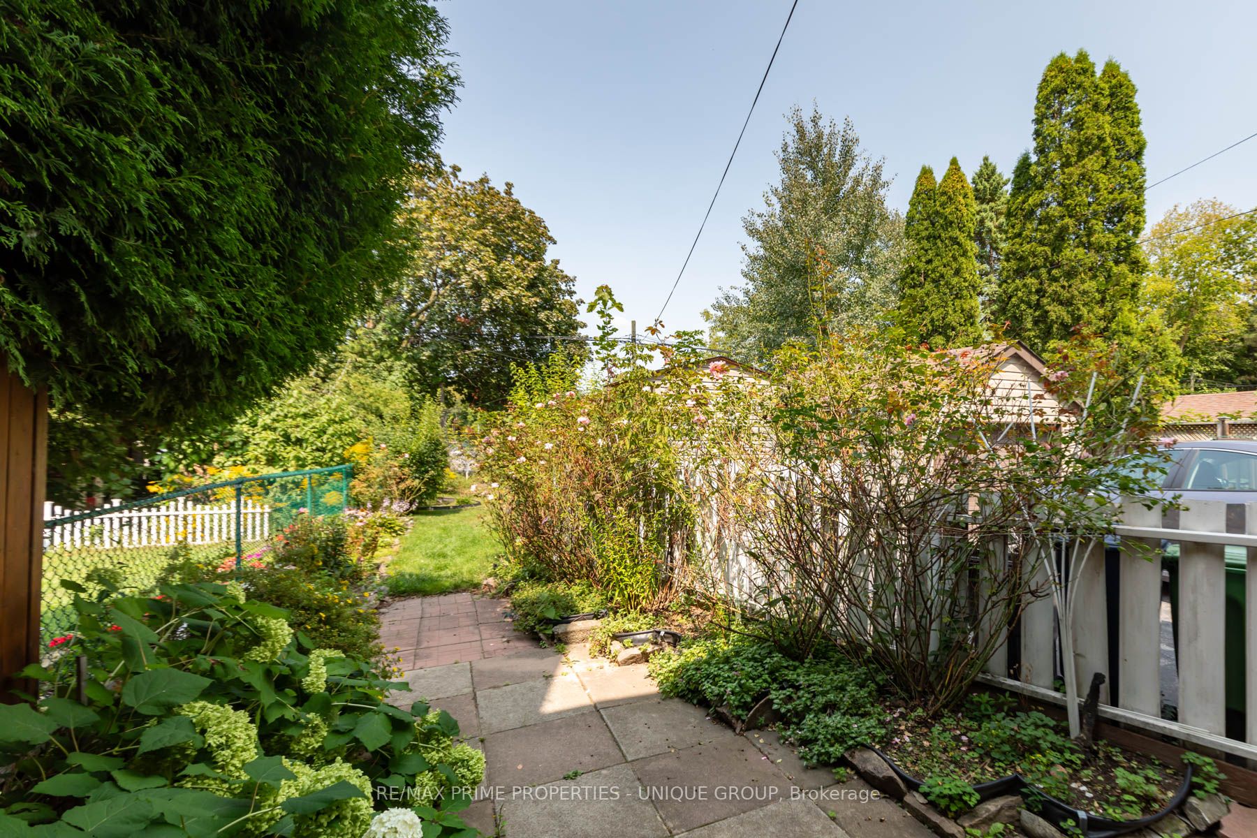114 Glenvale Blvd