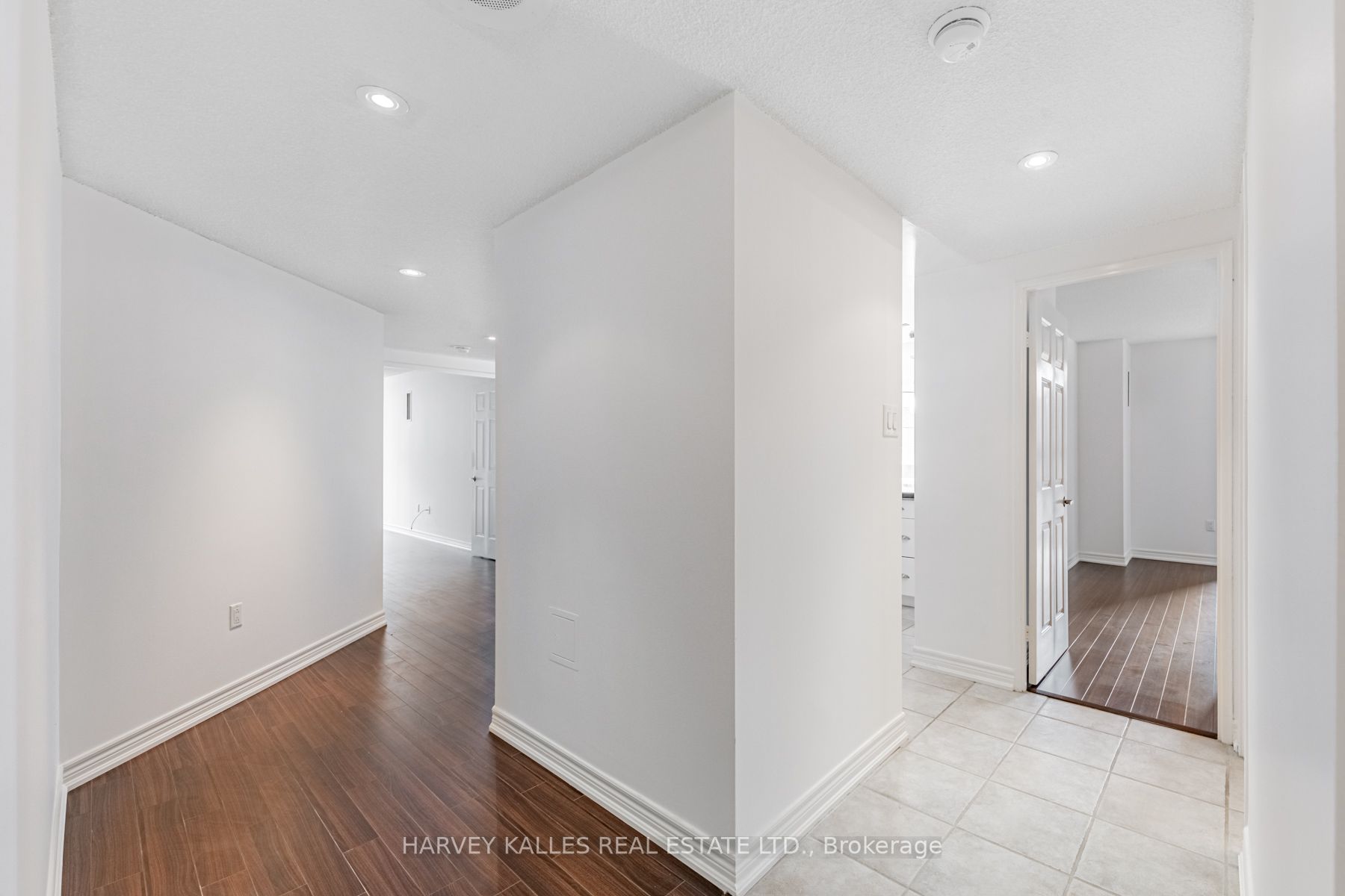 131 Beecroft Rd, #1406