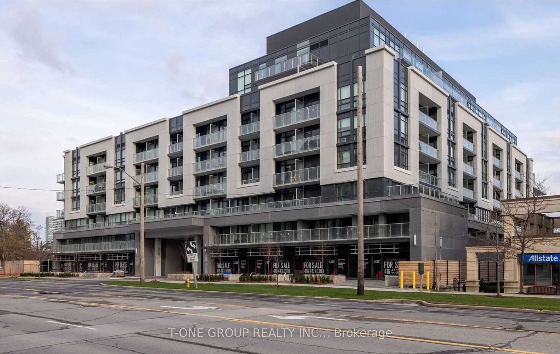 621 Sheppard Ave E, #318