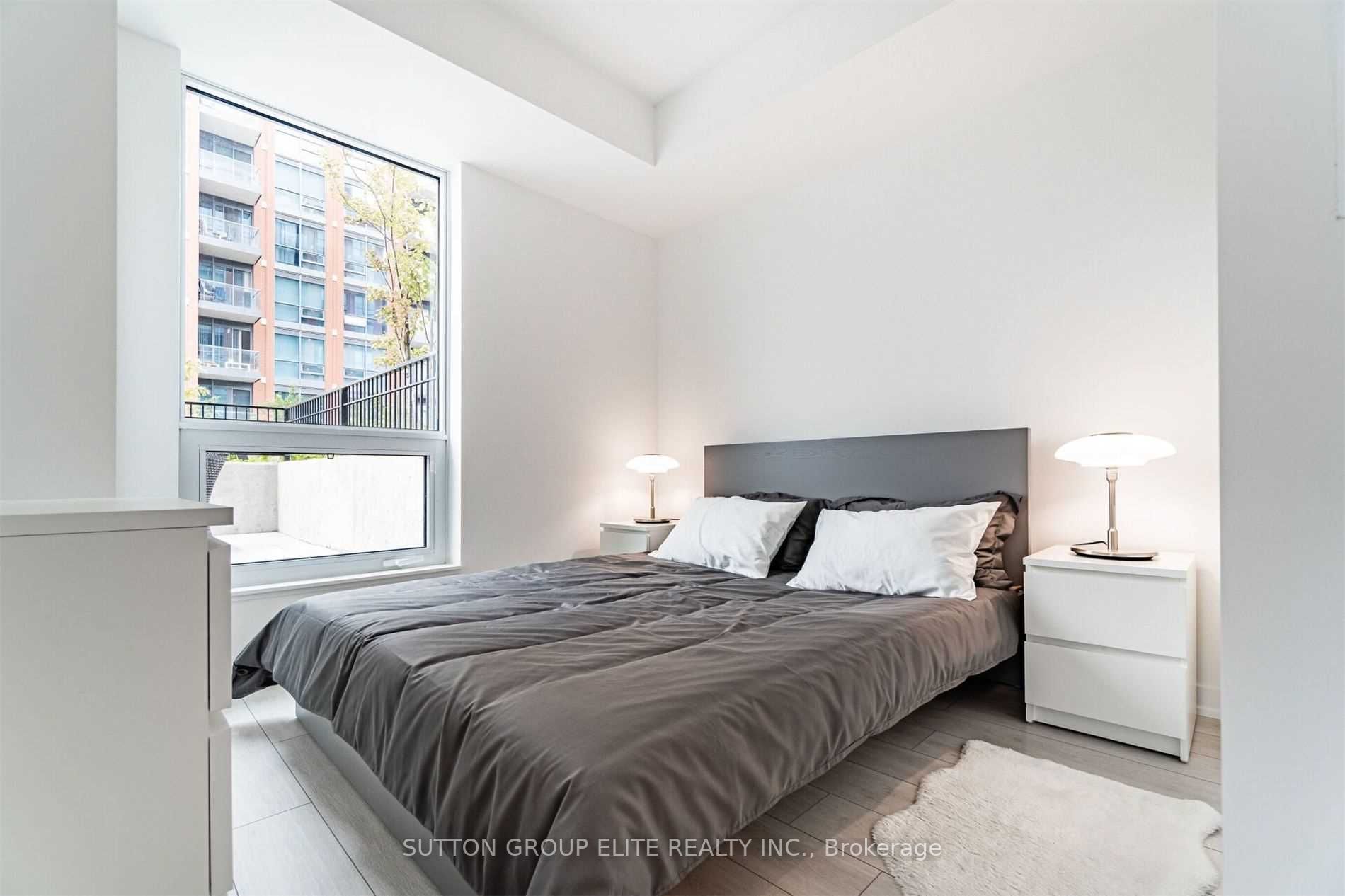 31 Tippett Rd, #728