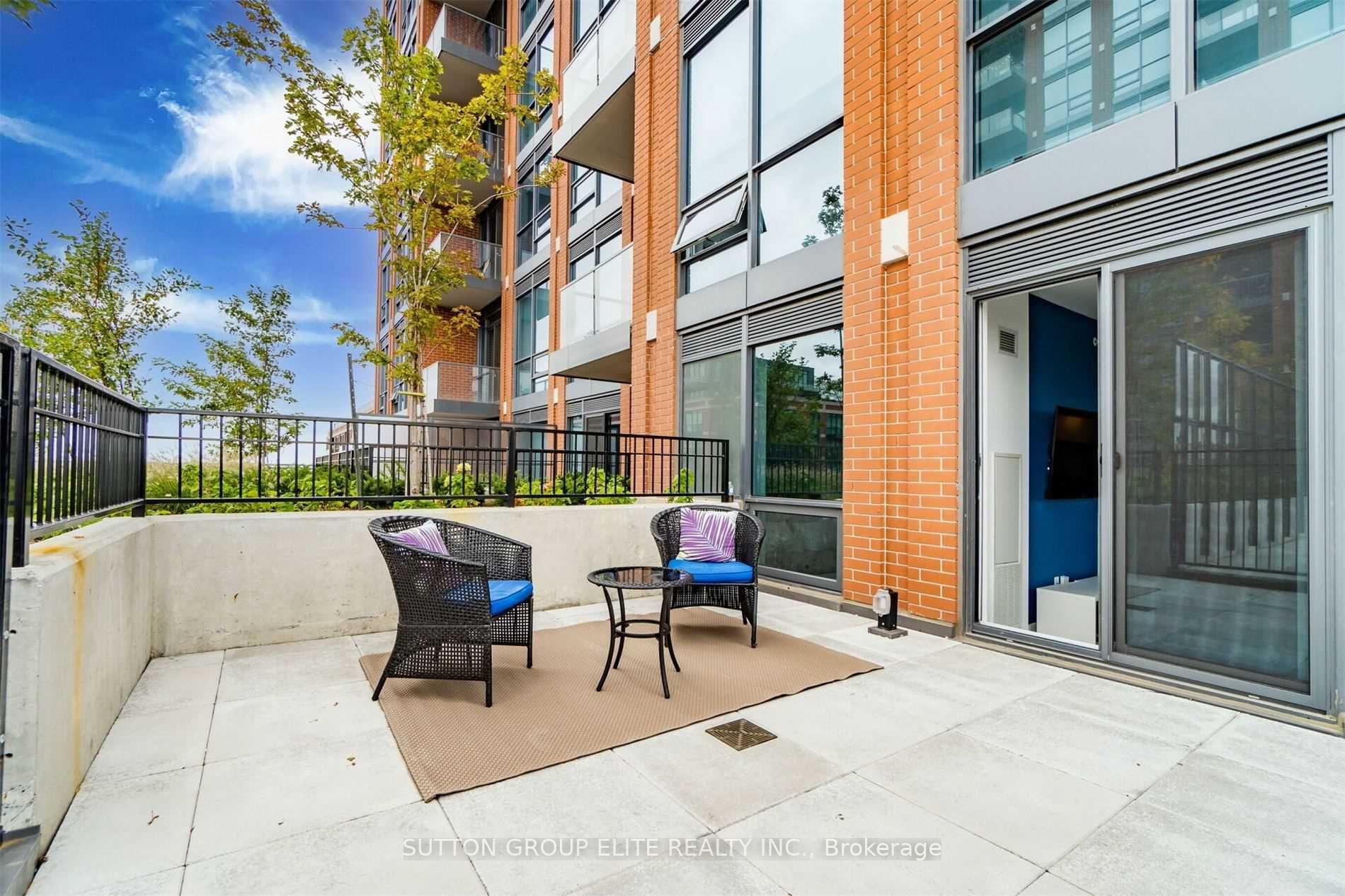 31 Tippett Rd, #728