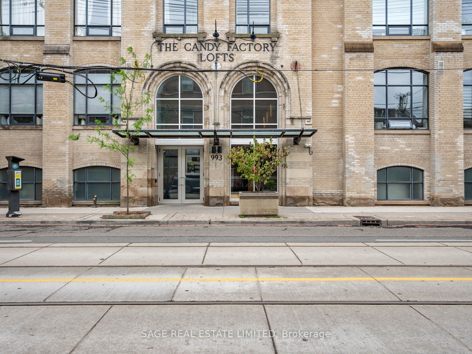 993 Queen St W, #317