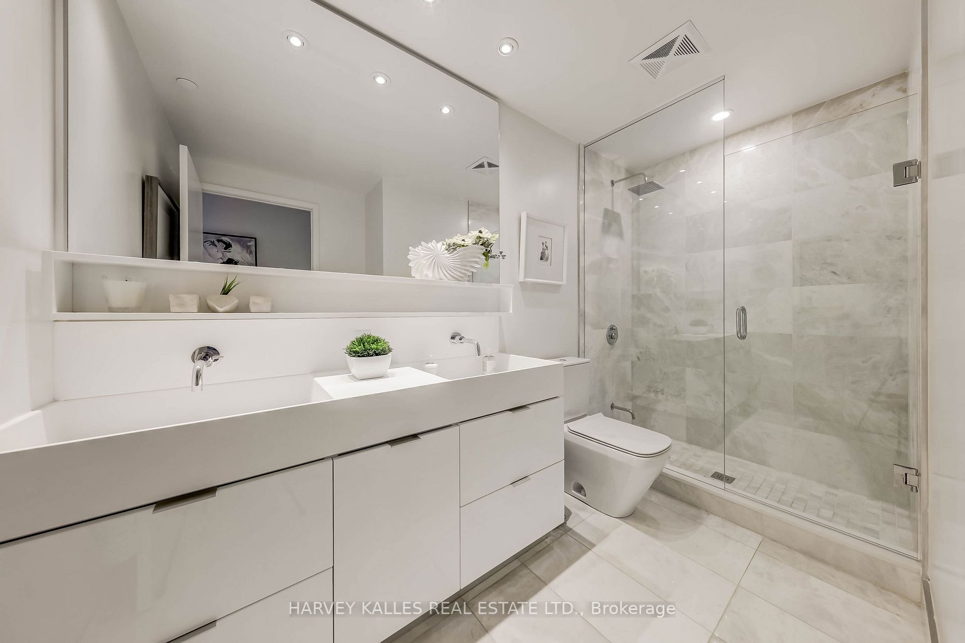 5 Soudan Ave, #3403
