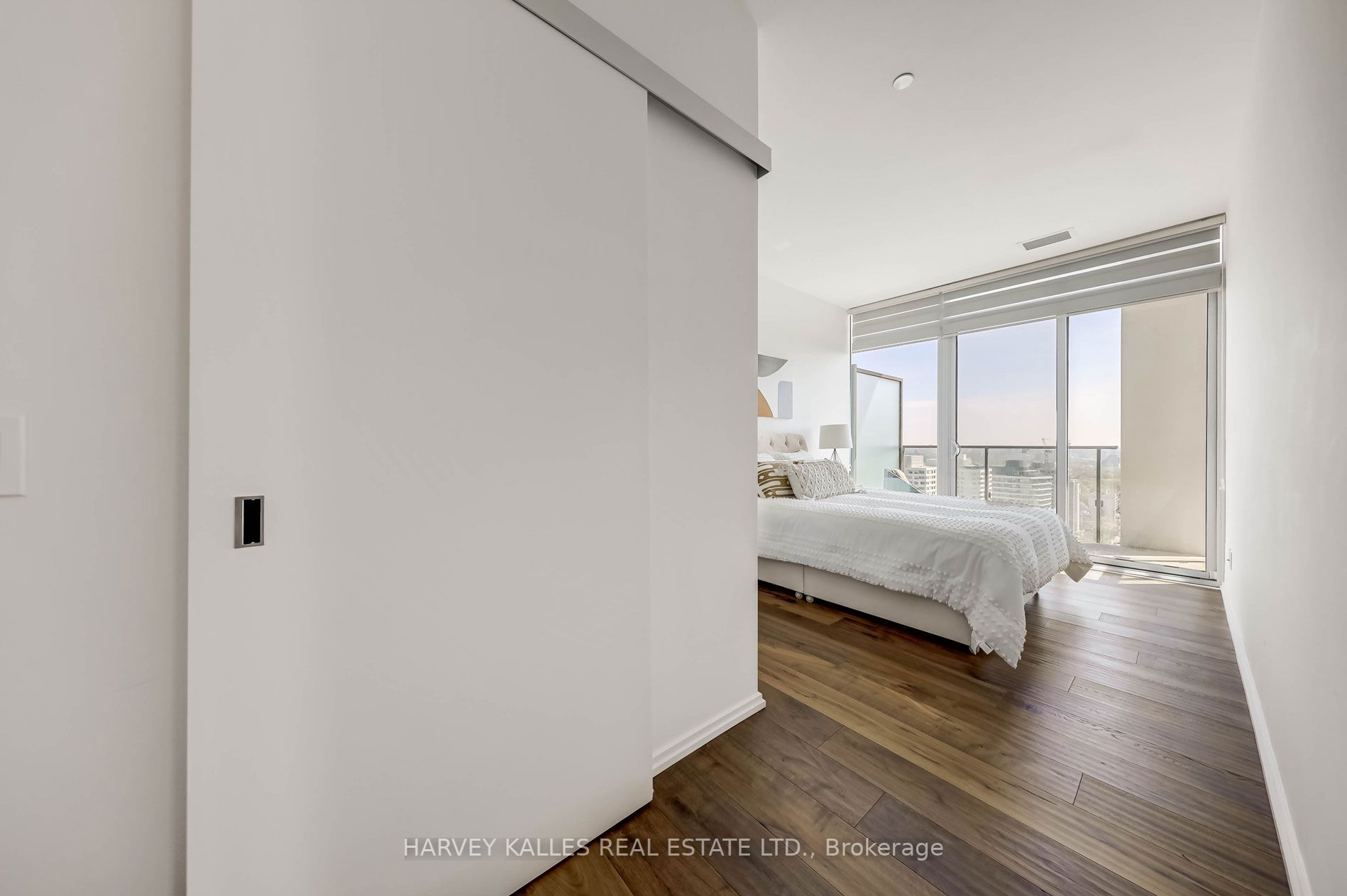 5 Soudan Ave, #3403