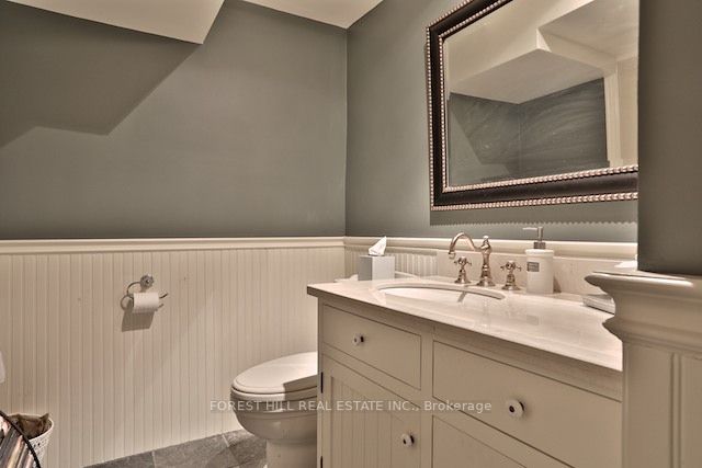 48 Forest Grove Dr