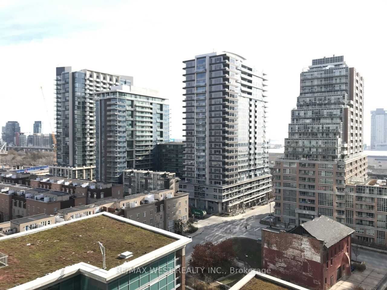 50 Lynn Williams St, #1113