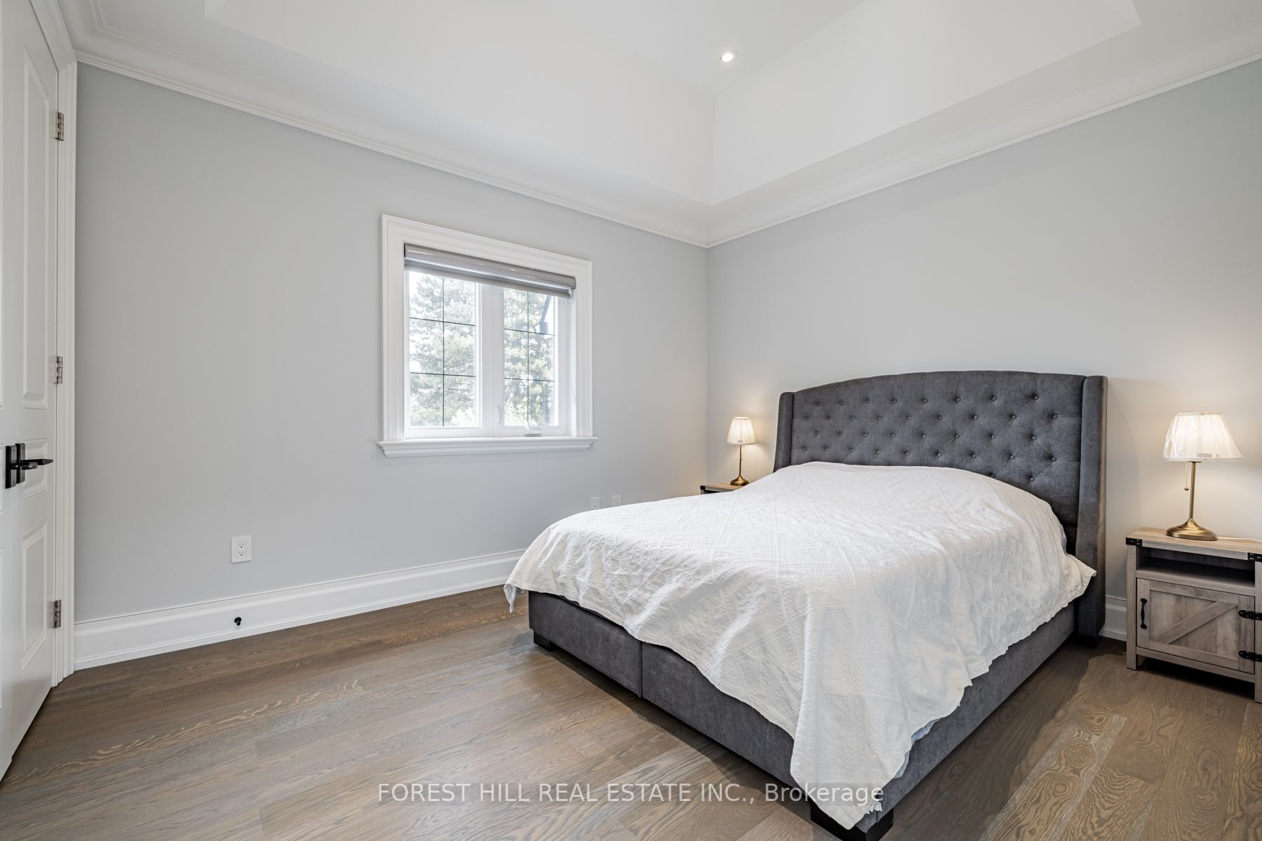 61 Hawksbury Dr