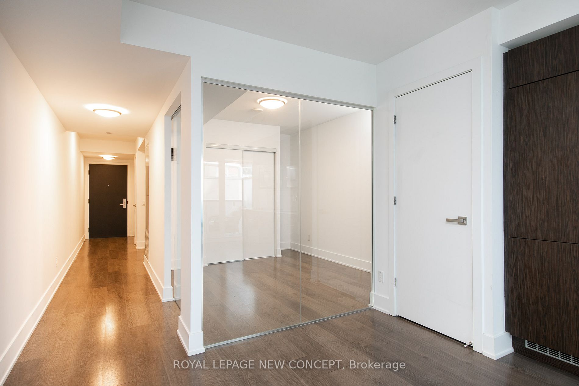 403 Church St, #417