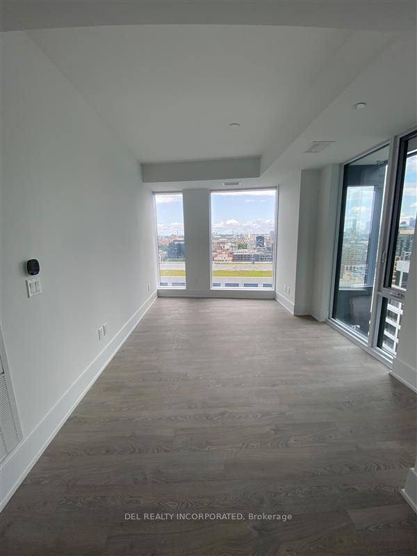 470 Front Street W #1706
