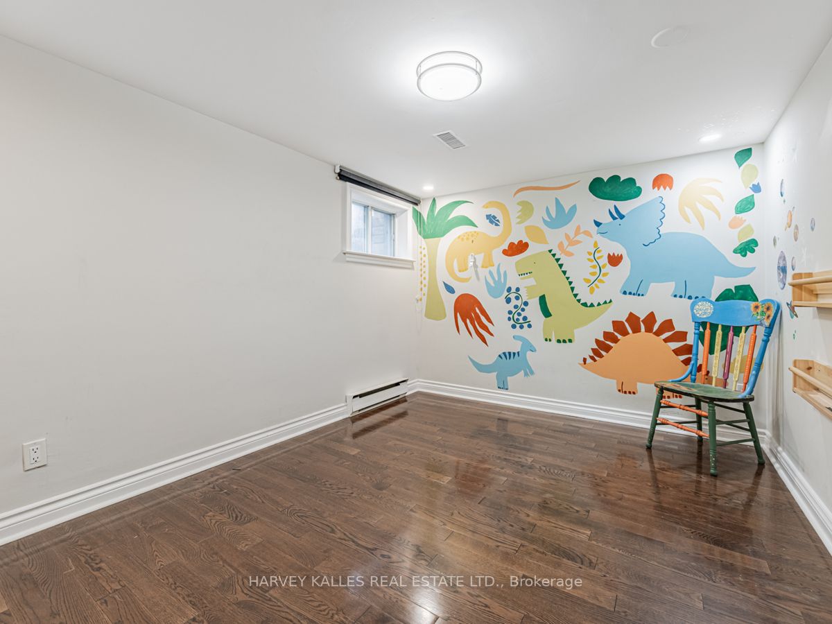 12 Armour Blvd, #Lower