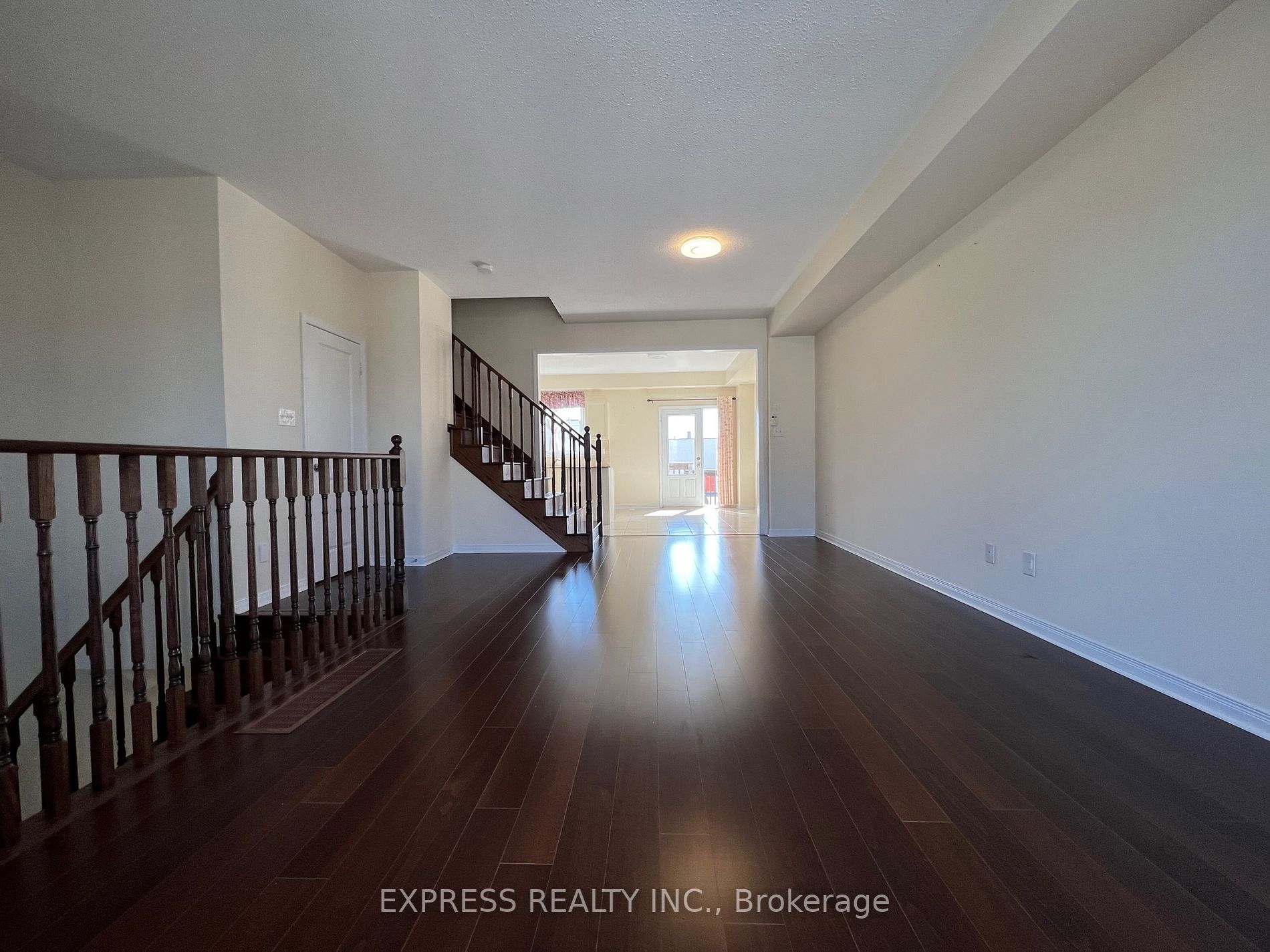 21 Collip Place