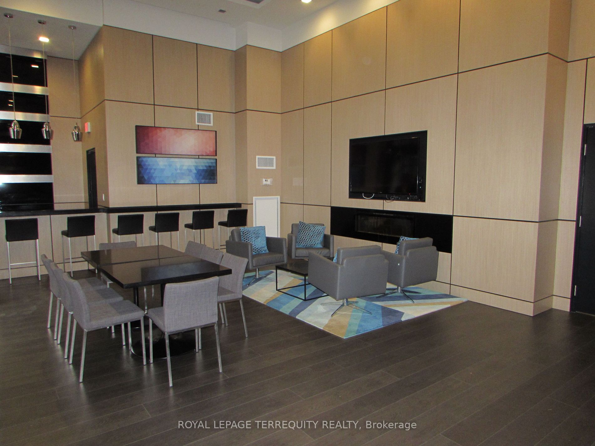58 Orchard View Blvd, #507