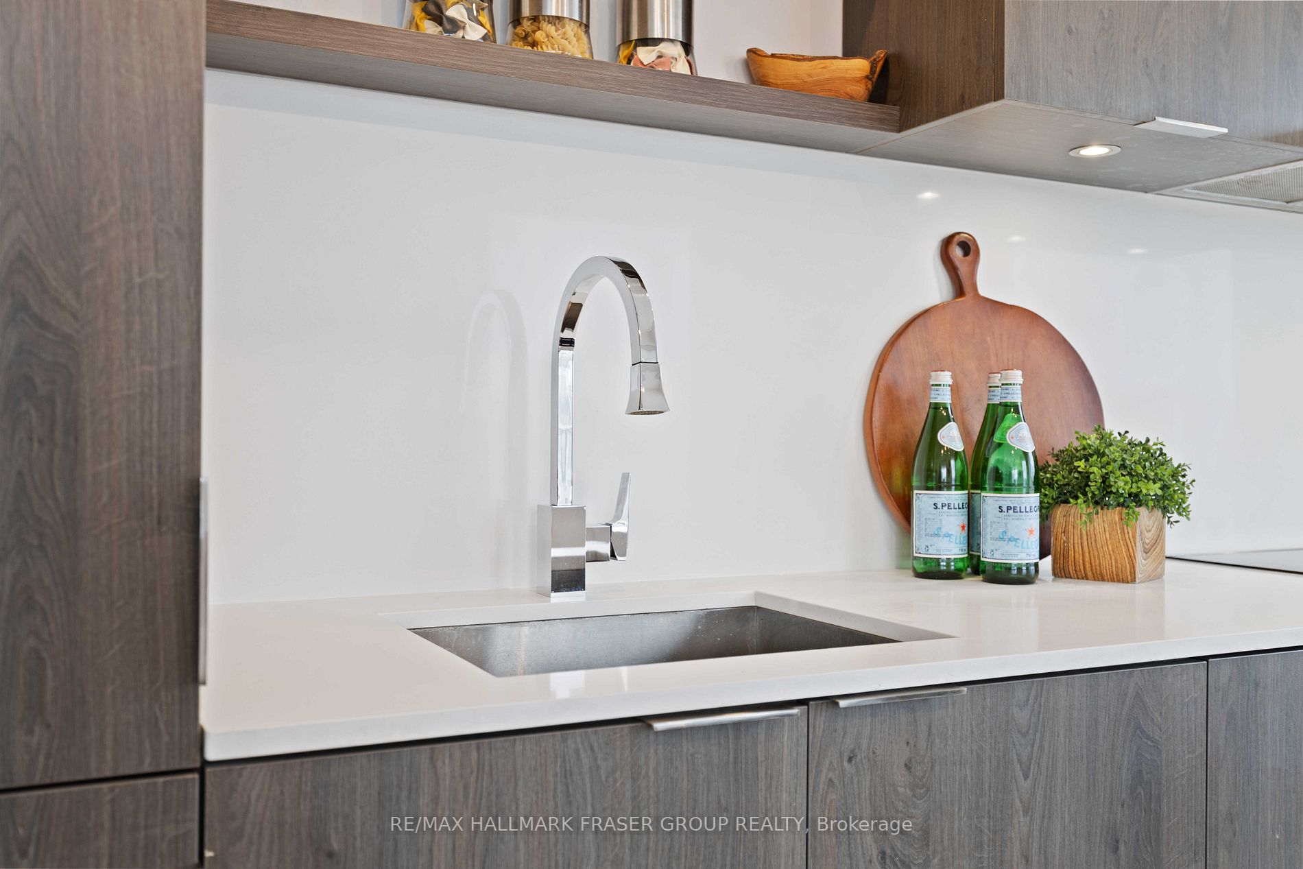 12 Bonnycastle Street, #504