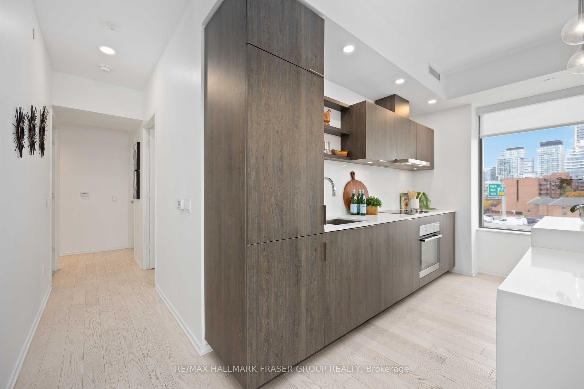 12 Bonnycastle Street, #504