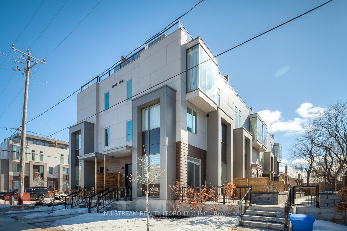 18 Greenbriar Rd, #8