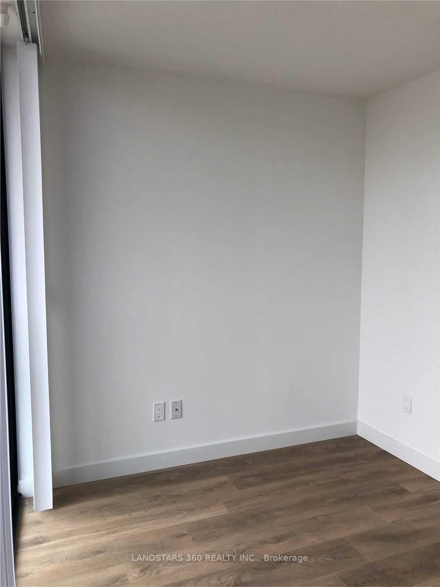 215 Queen St W, #2408