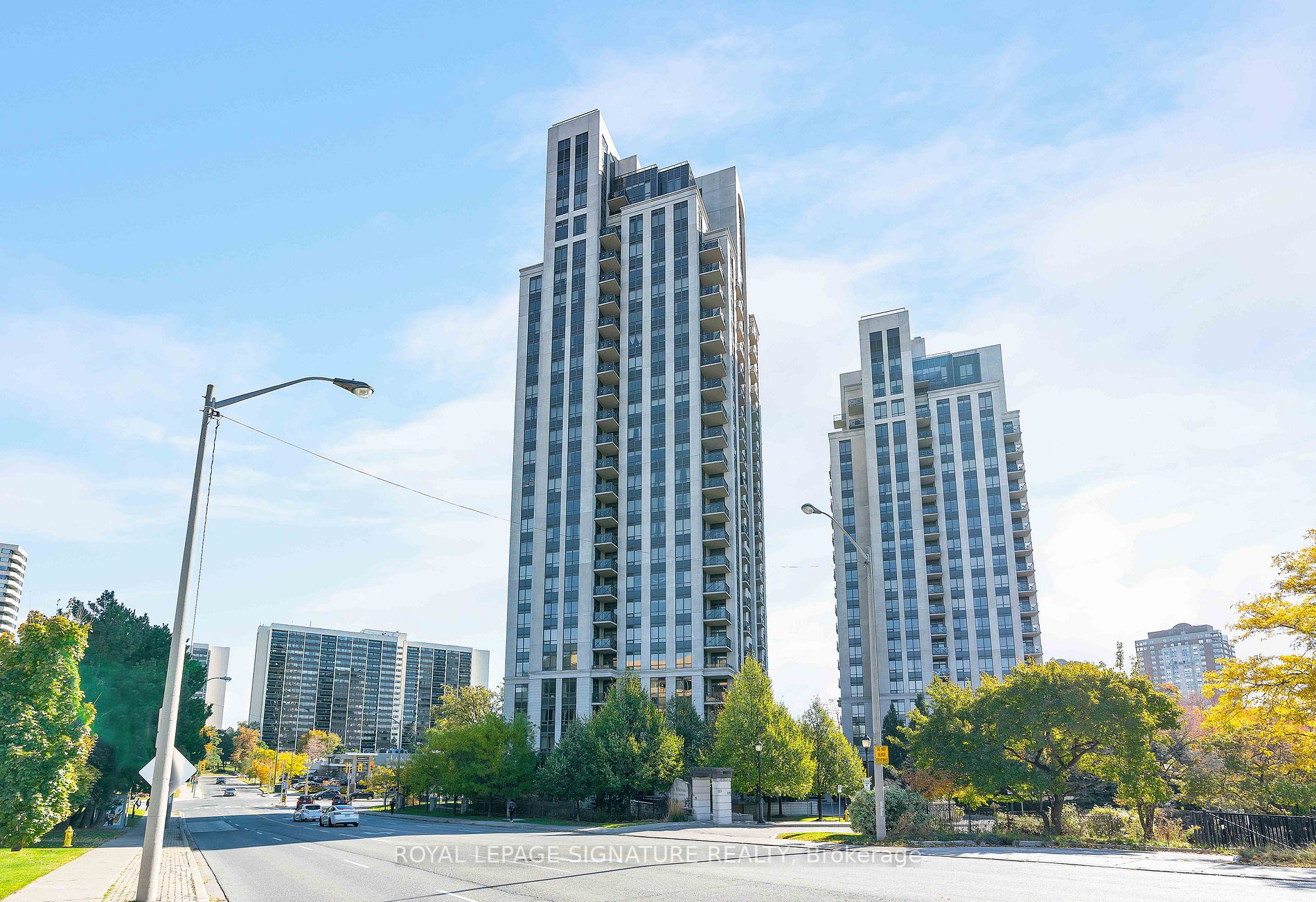 133 Wynford Dr, #205