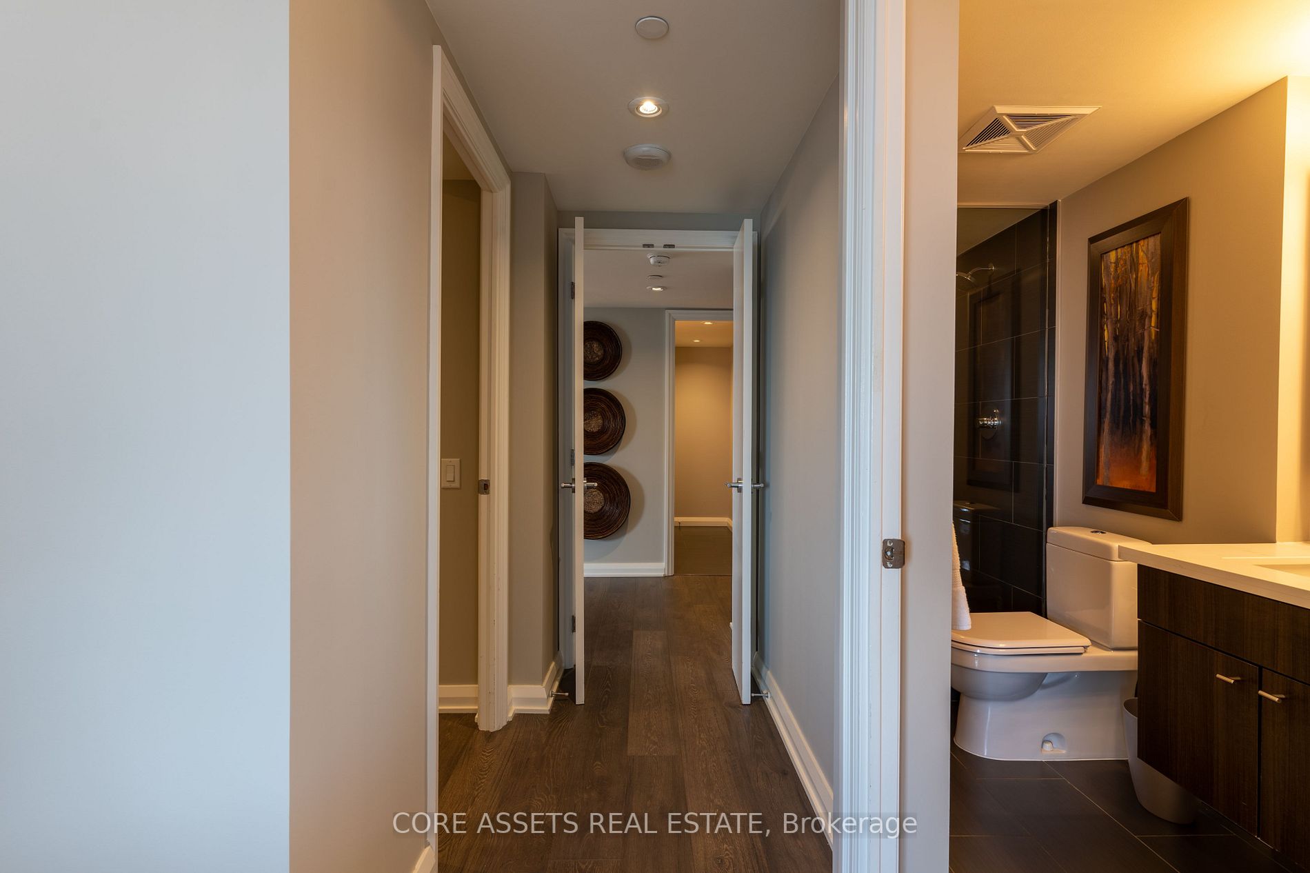 155 Yorkville Ave, #2713