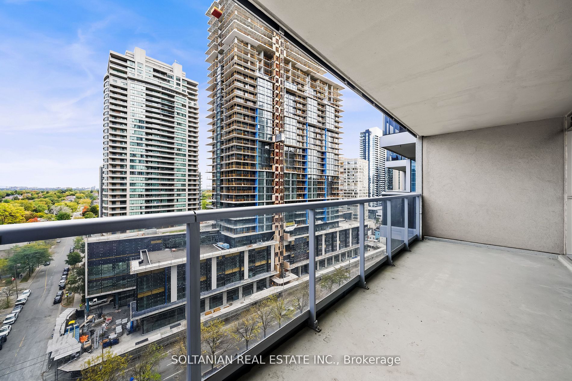 4968 Yonge St, #1708