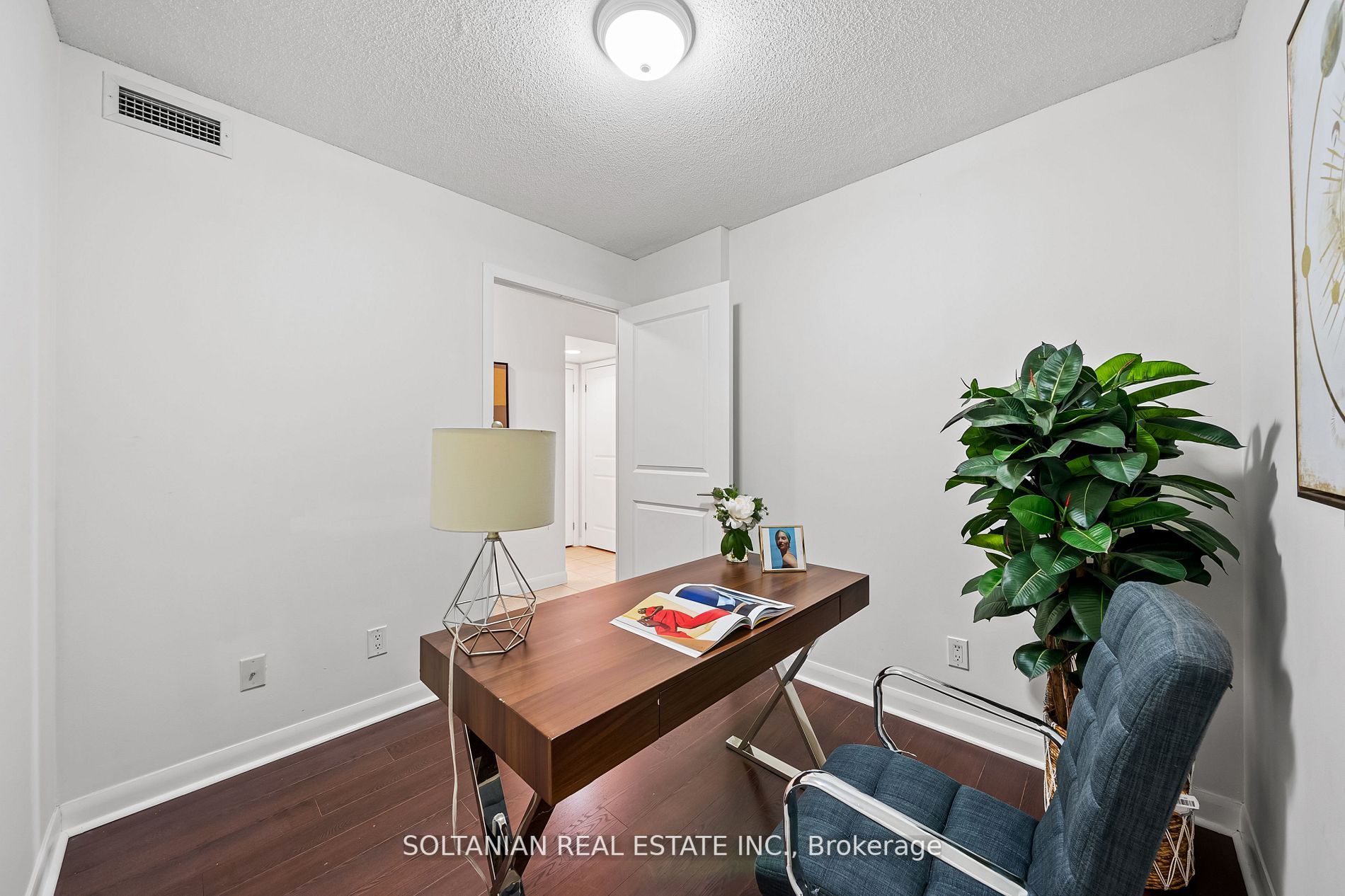 4968 Yonge St, #1708