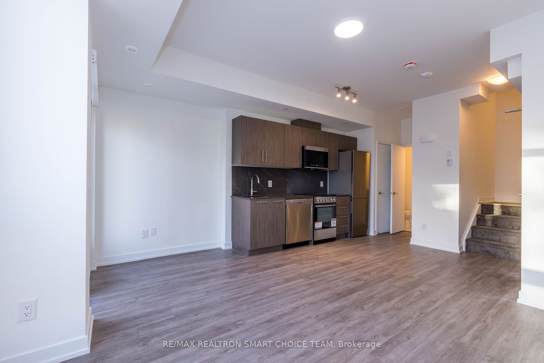 871 Sheppard Ave W, #41