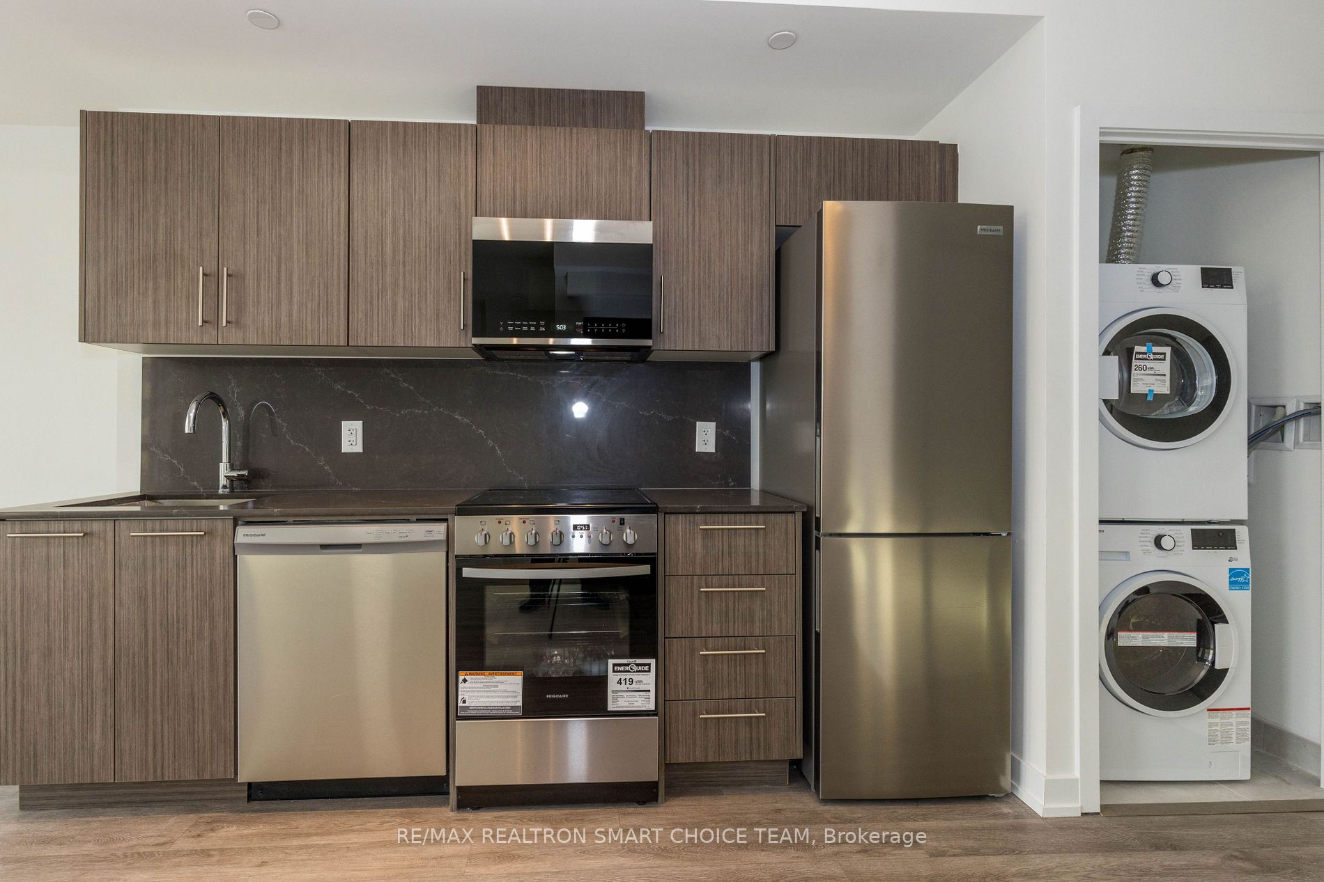 871 Sheppard Ave W, #41