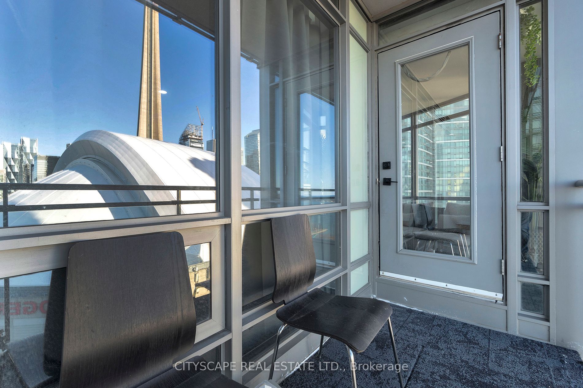 3 Navy Wharf Court N, #2308
