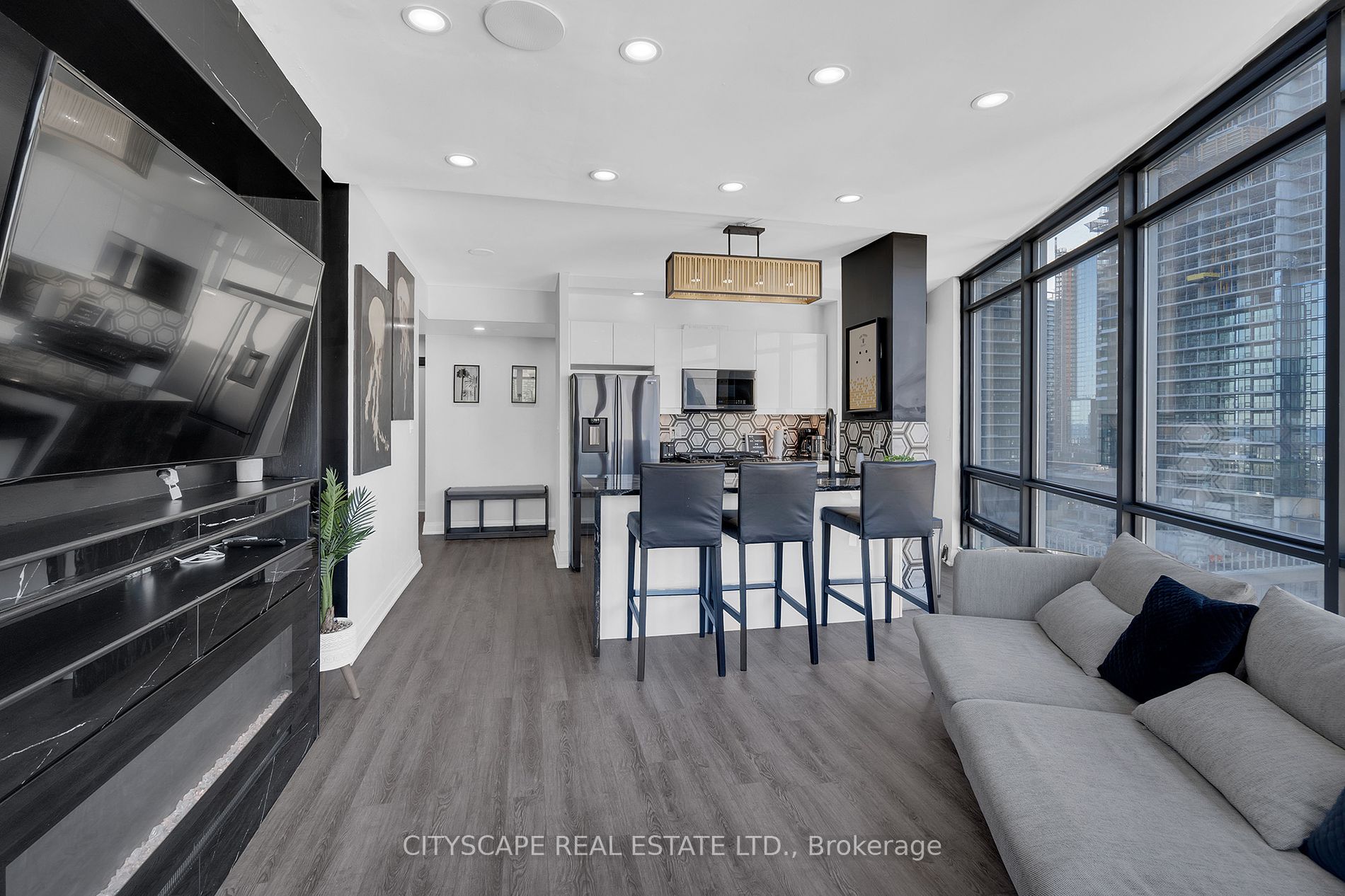 3 Navy Wharf Court N, #2308