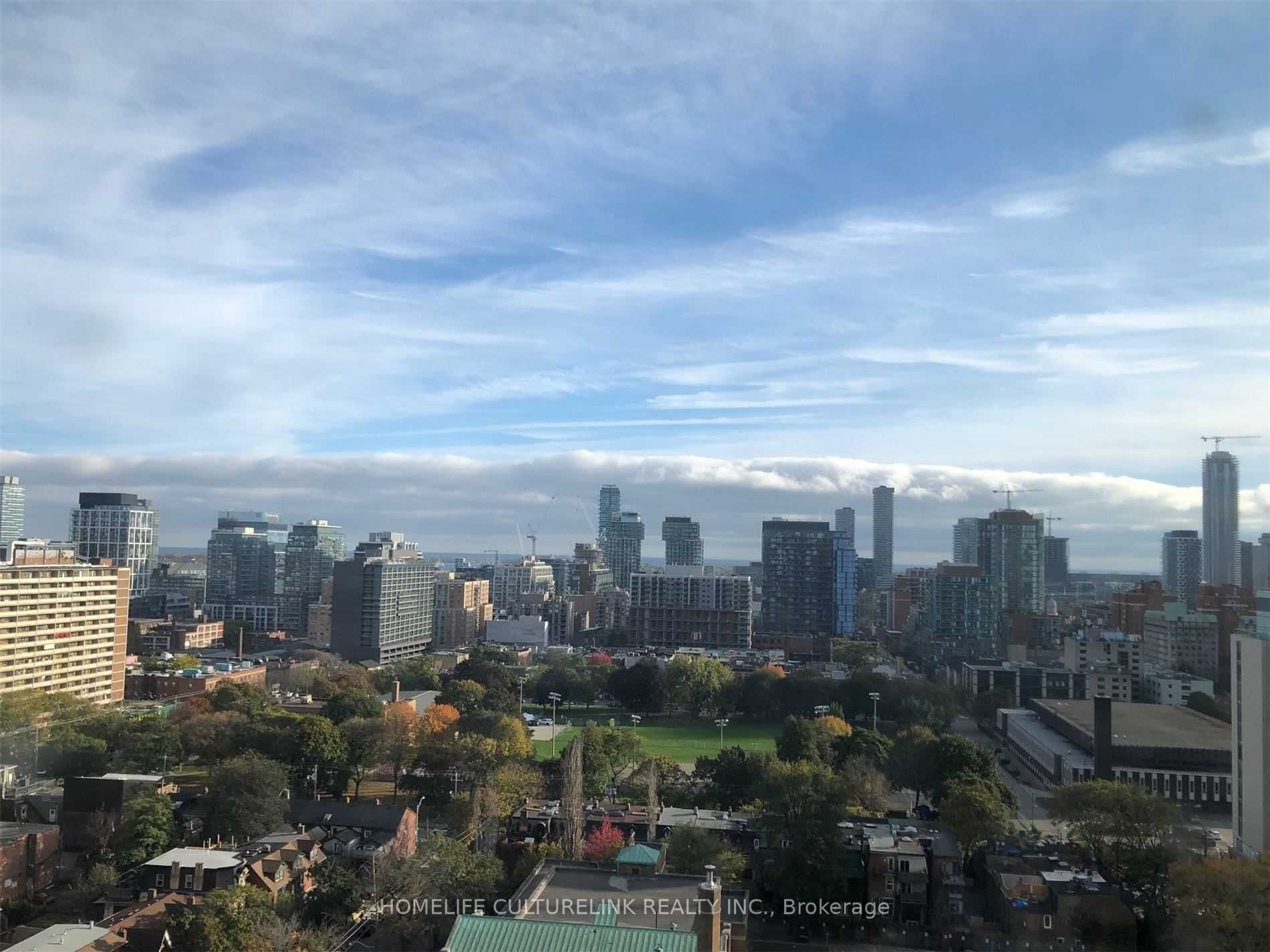 219 Dundas St E, #2102