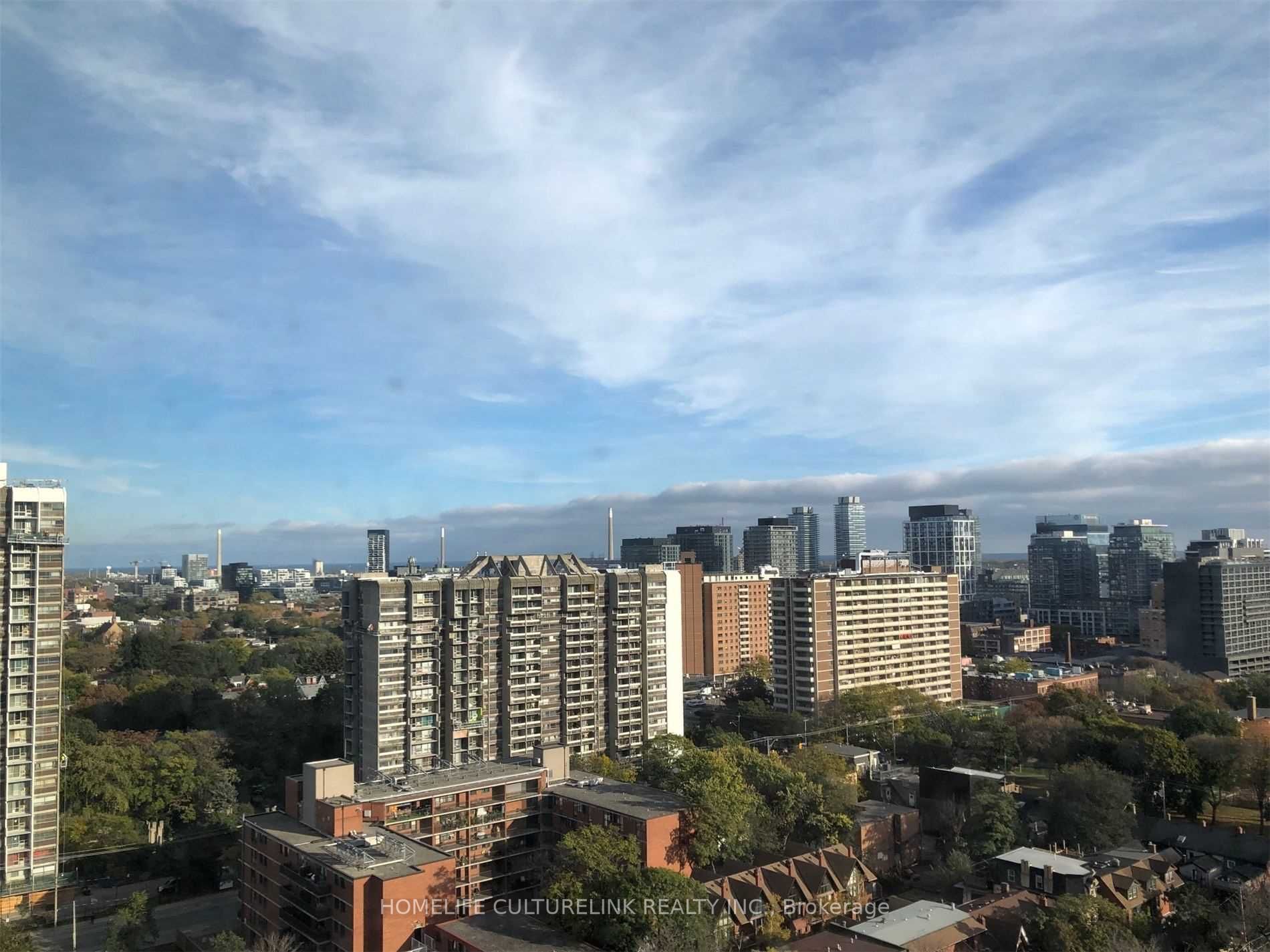 219 Dundas St E, #2102