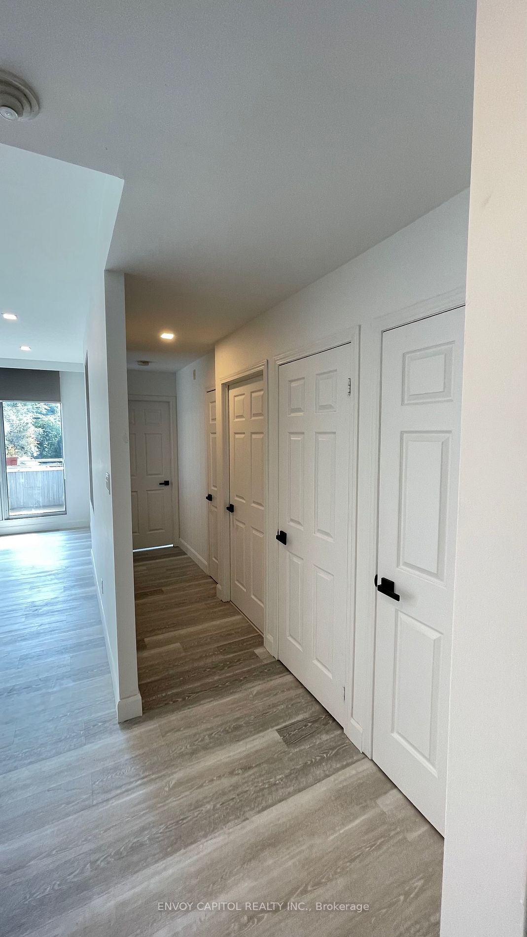 600 Eglinton Ave E, #311