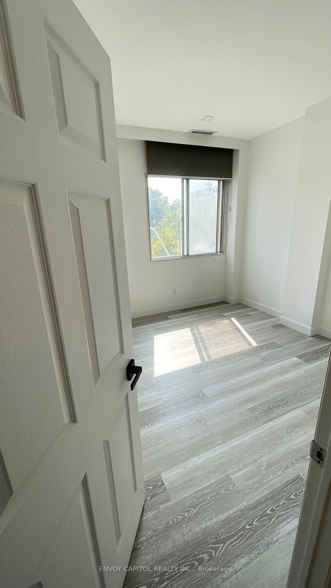 600 Eglinton Ave E, #311