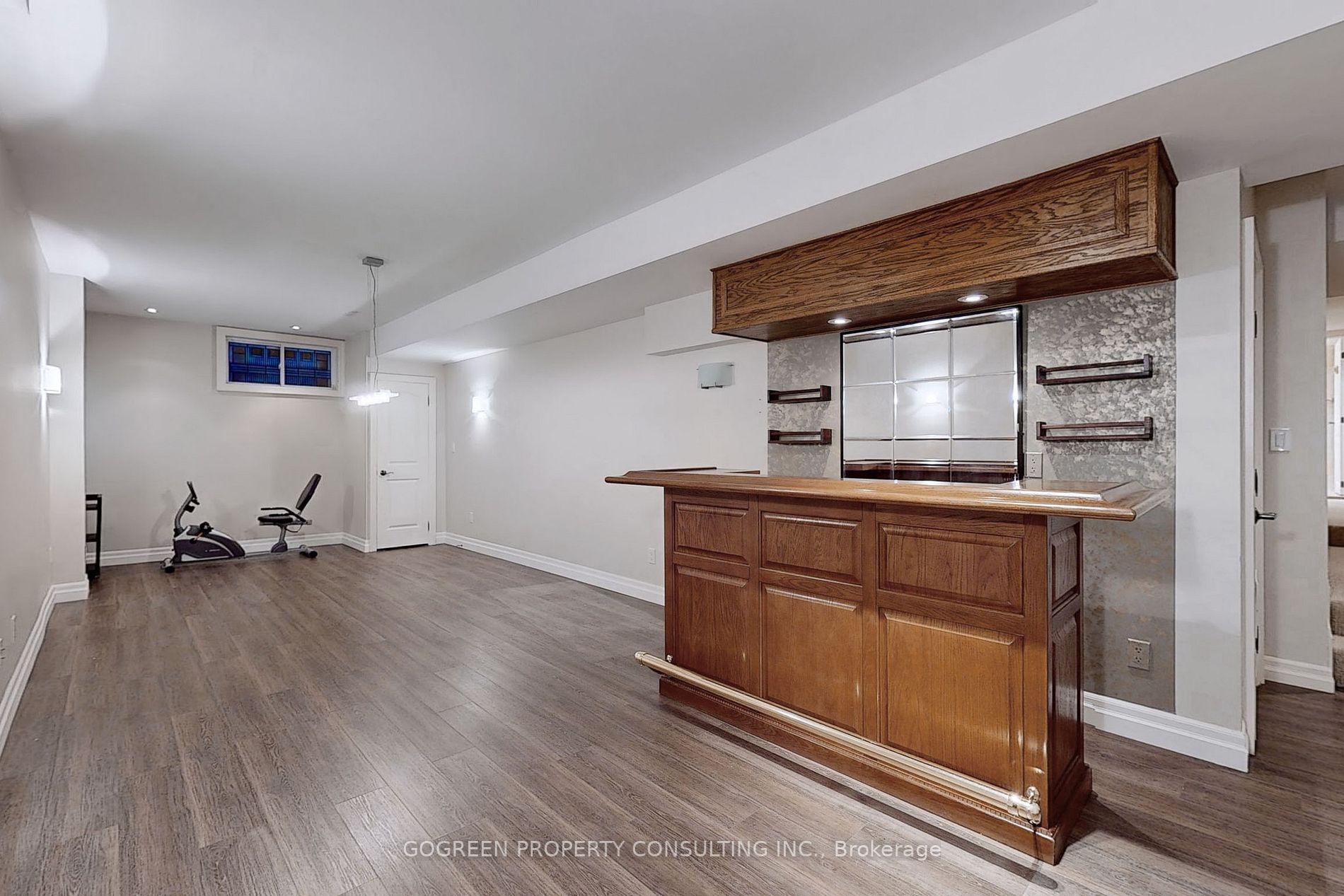 54 Berkindale Dr