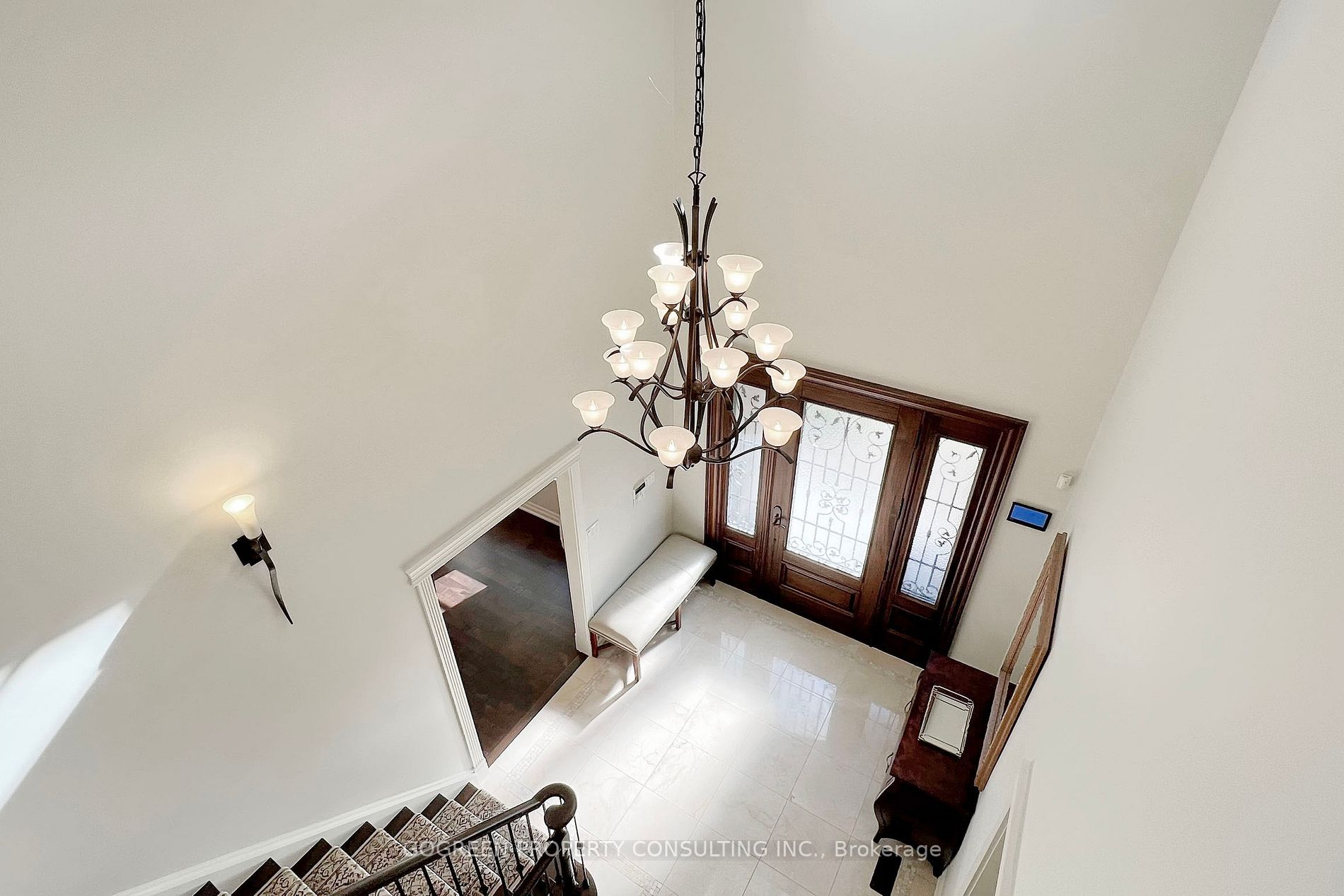 54 Berkindale Dr
