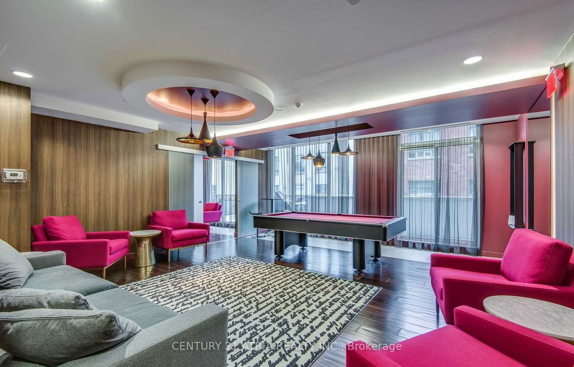 105 George St, #712