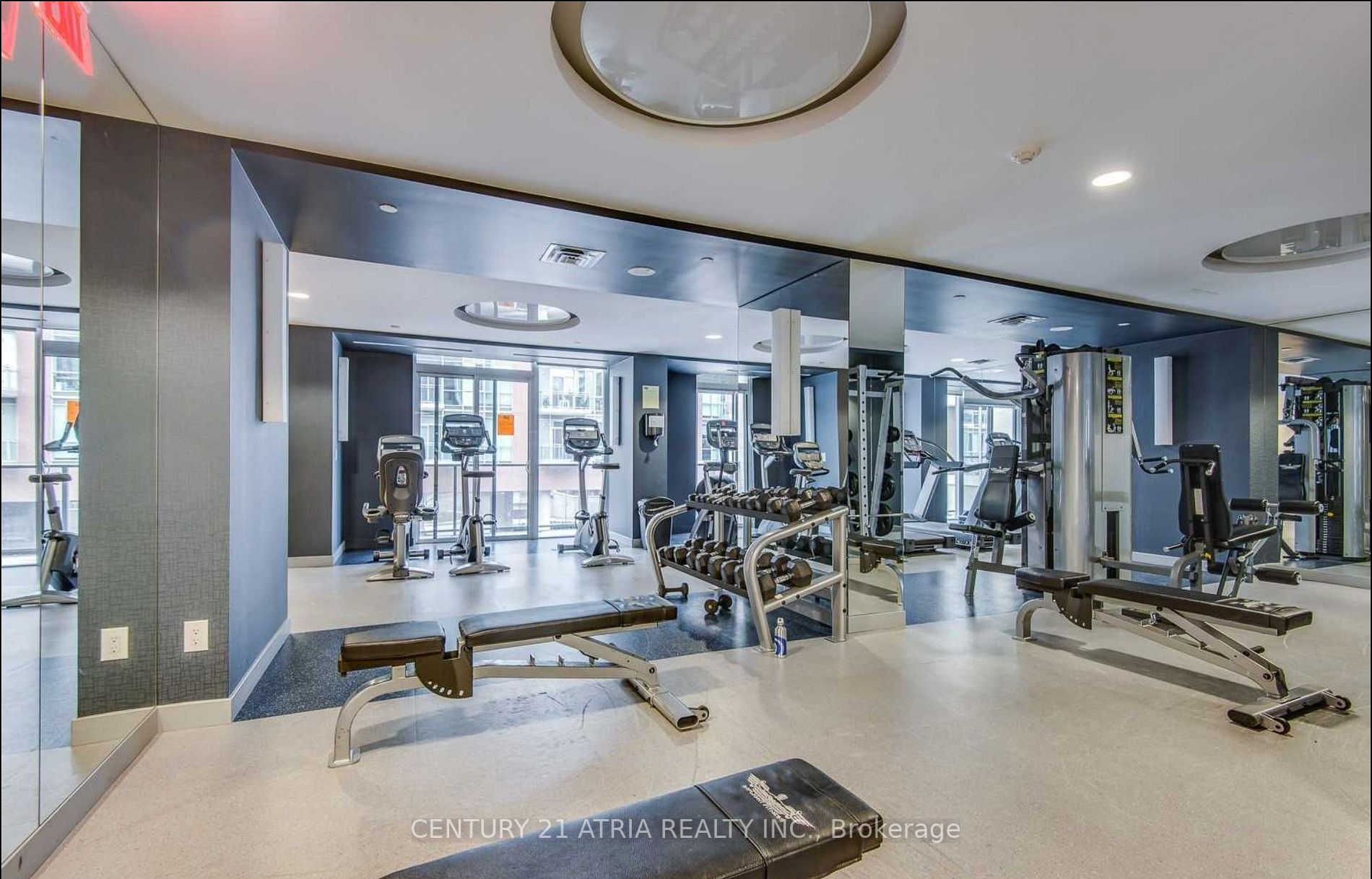 105 George St, #712