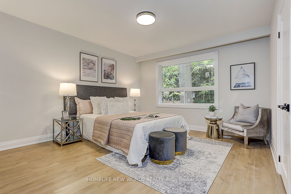 8 Tobruk Crescent