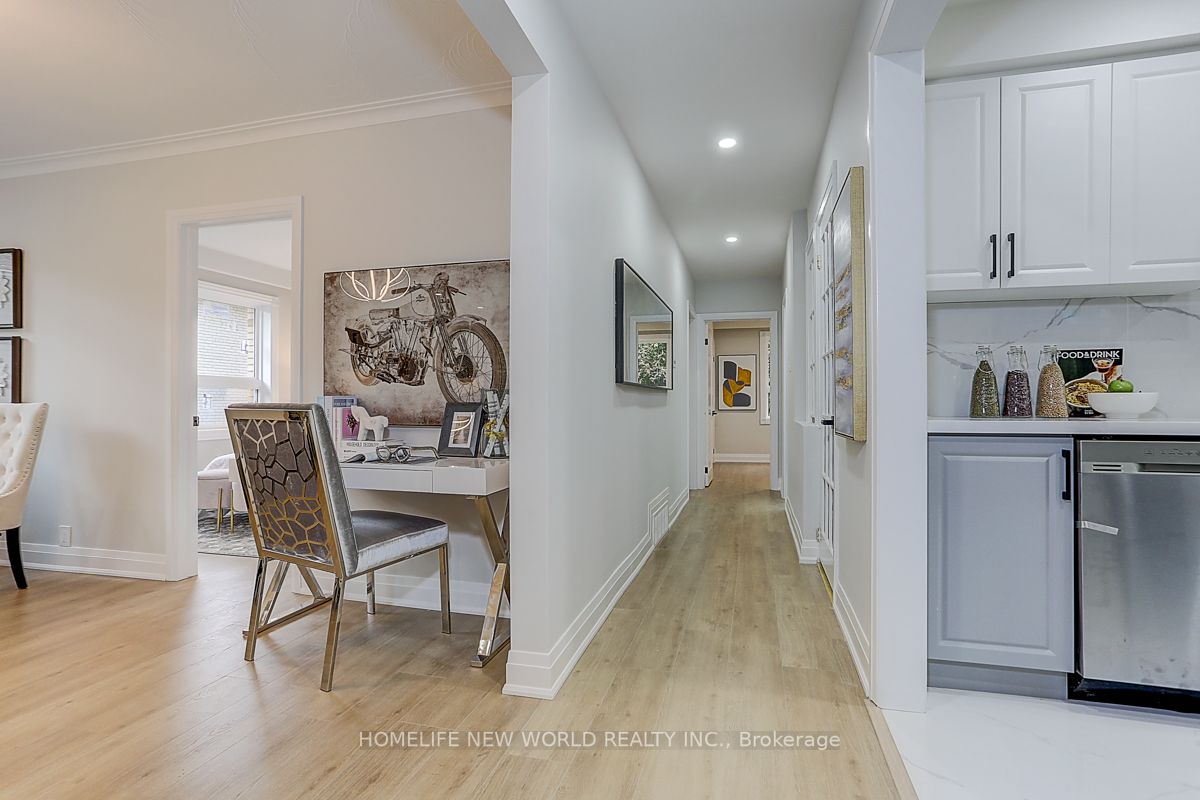 8 Tobruk Crescent