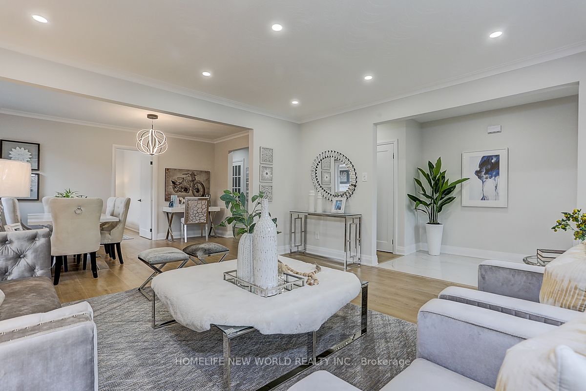 8 Tobruk Crescent