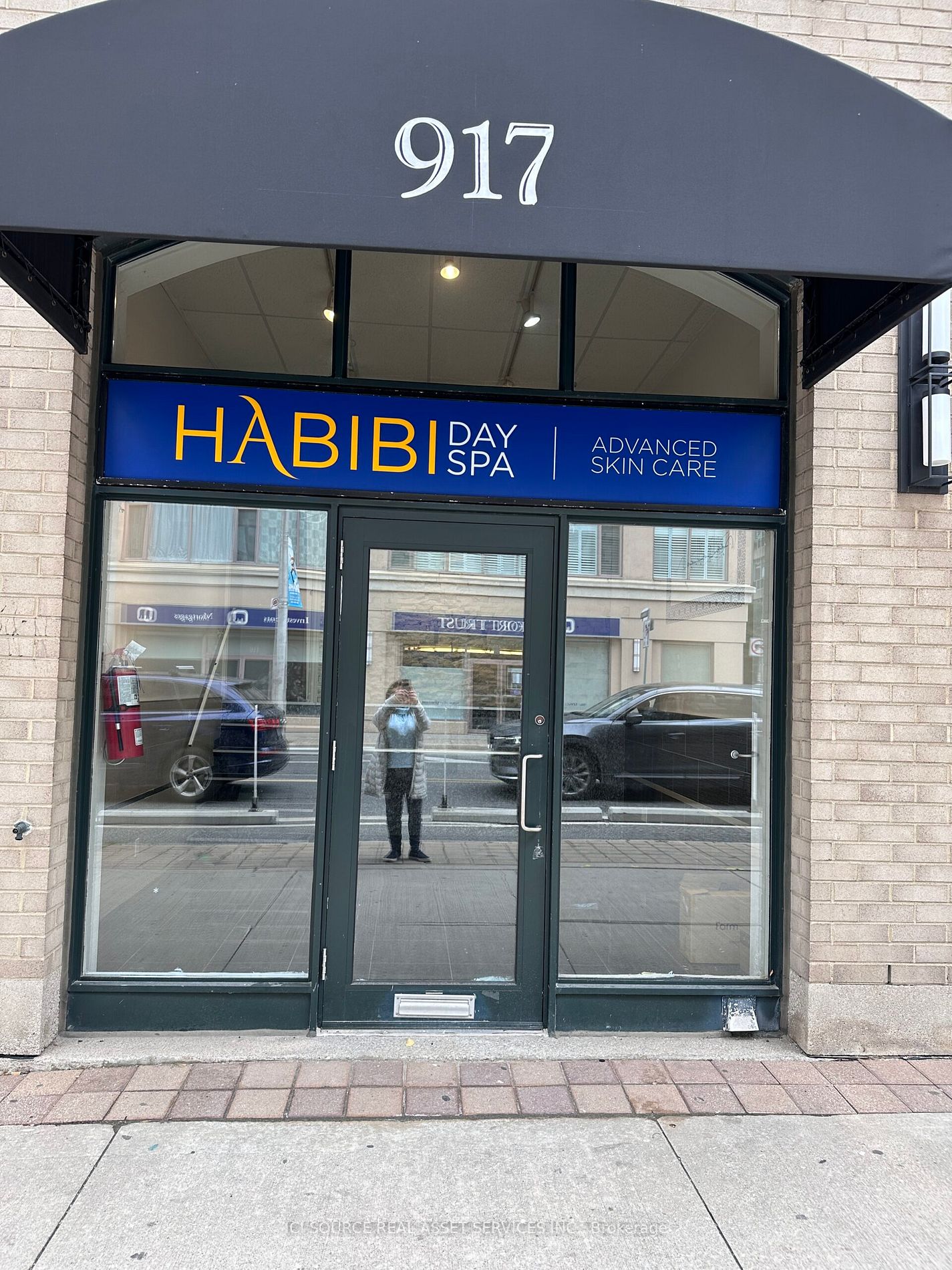 917 Yonge St