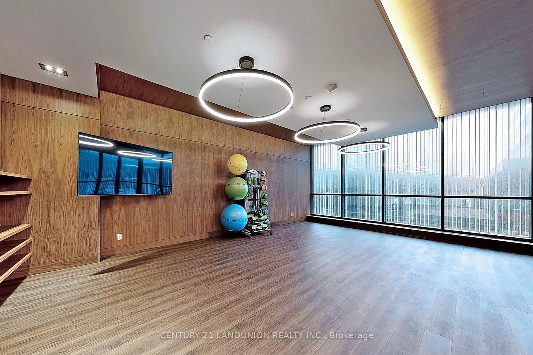 19 Bathurst St, #3702